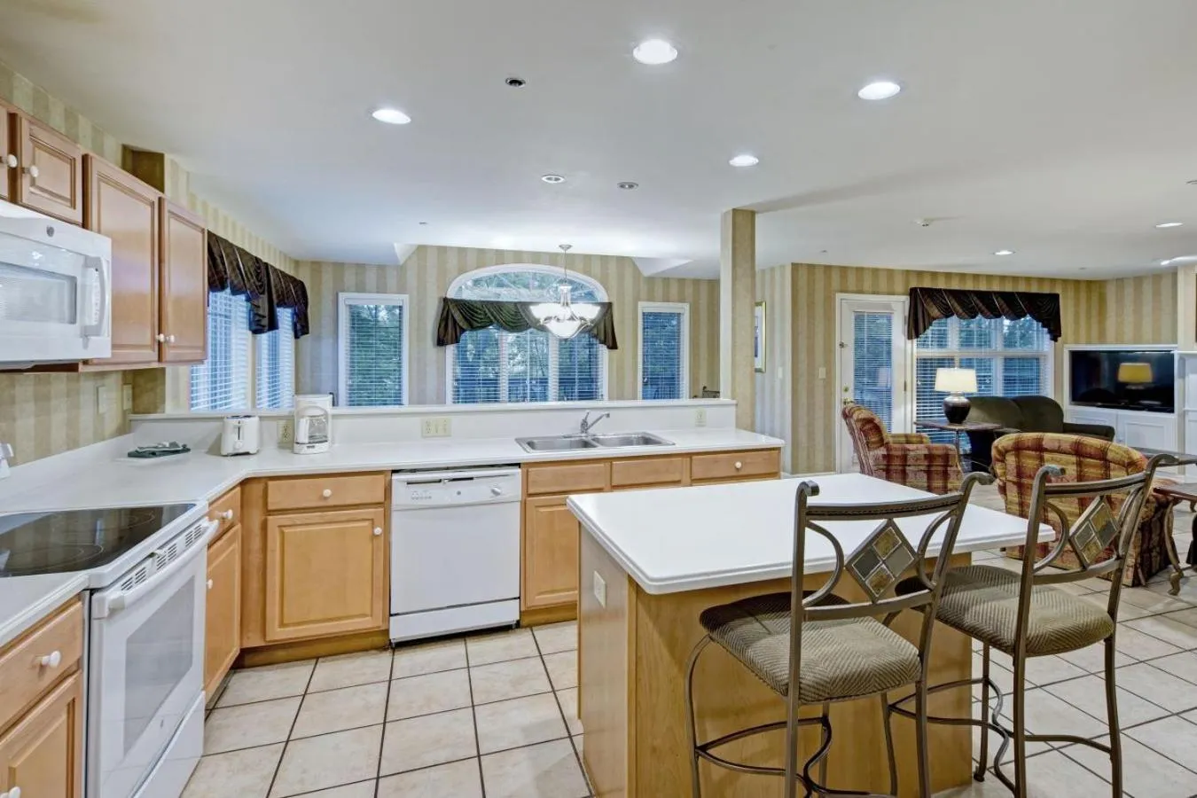 kitchen in Pocono Mountain Villas by Exploria Resorts