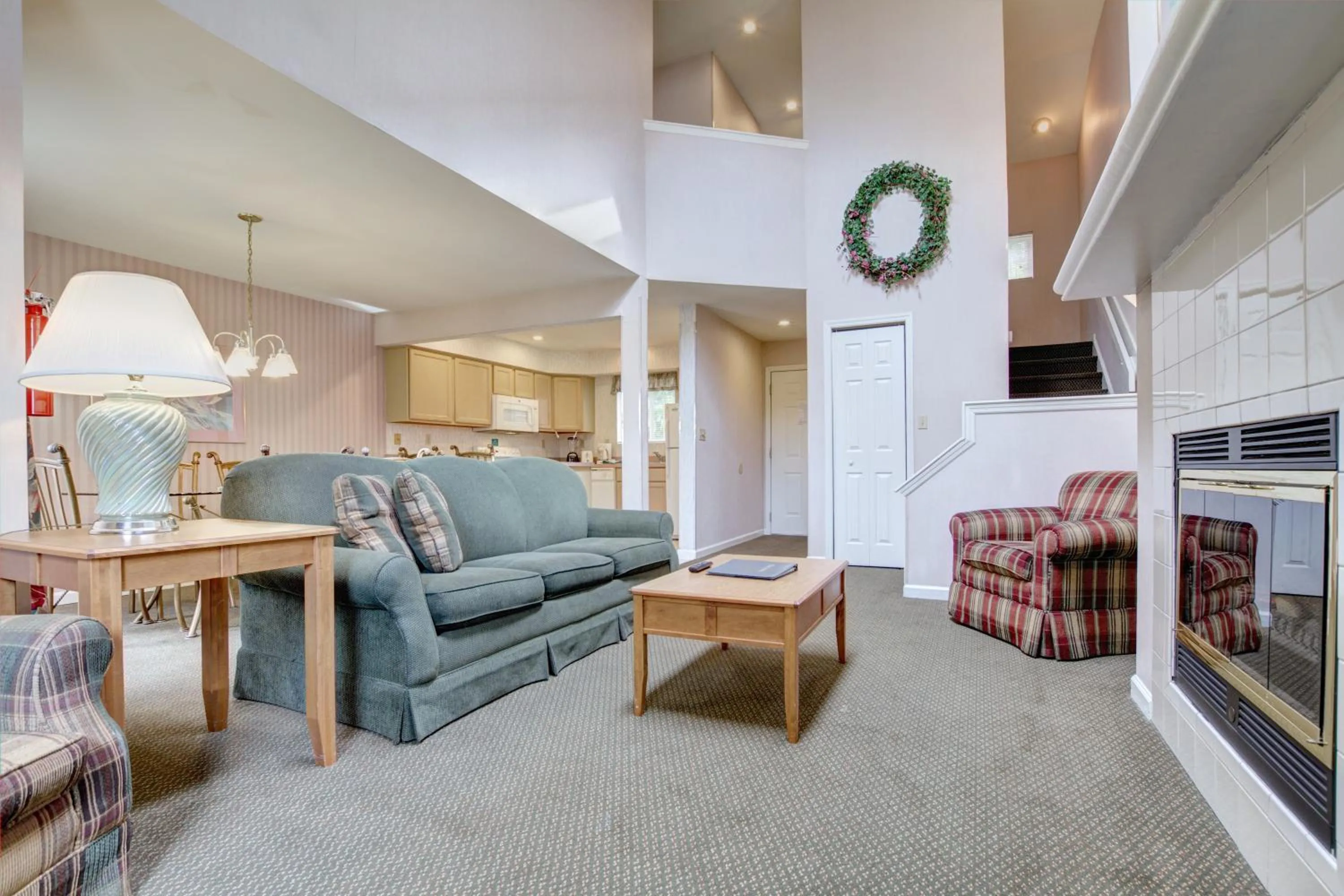 Living room in Pocono Mountain Villas by Exploria Resorts