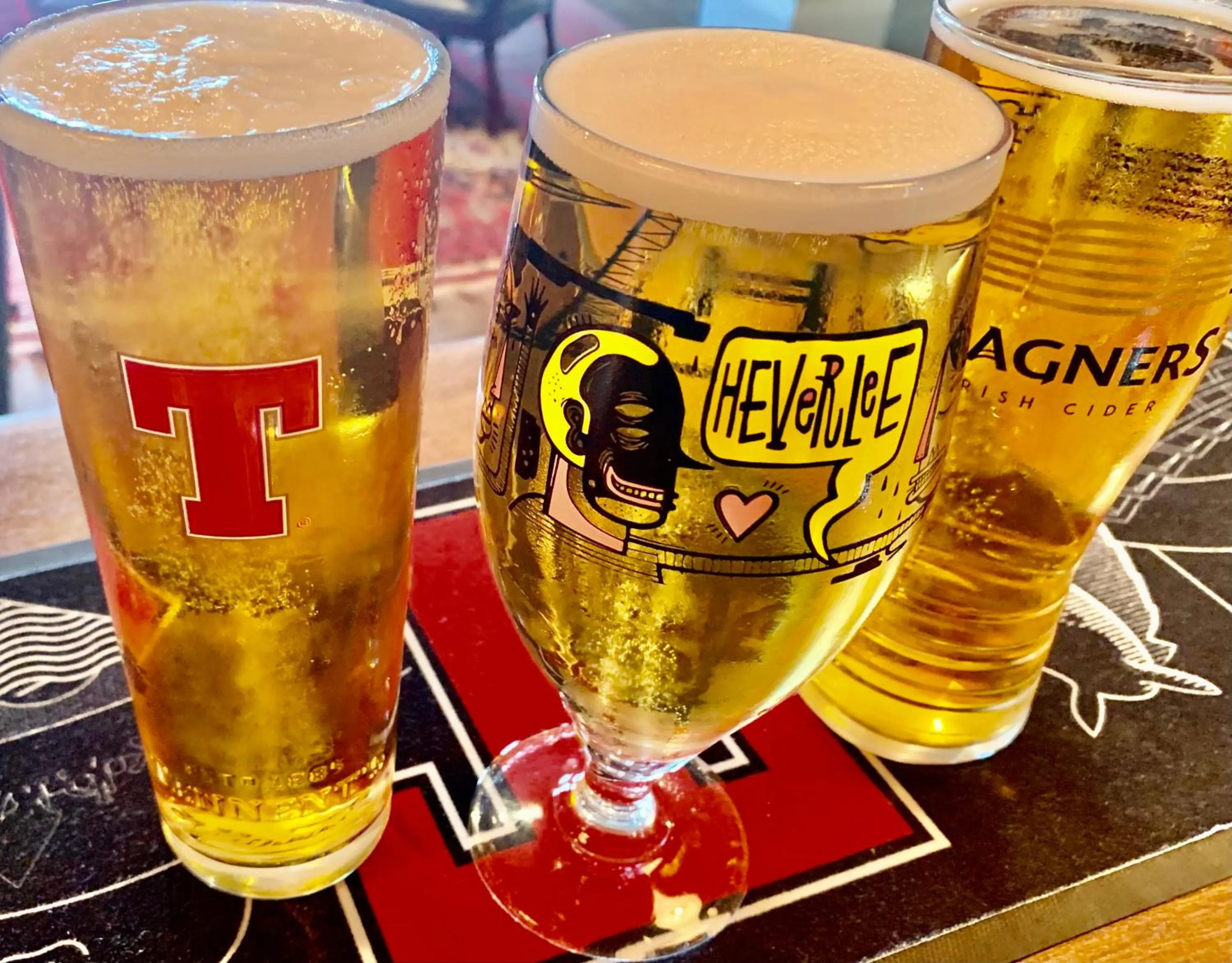 Lounge or bar in The Kelvin Hotel