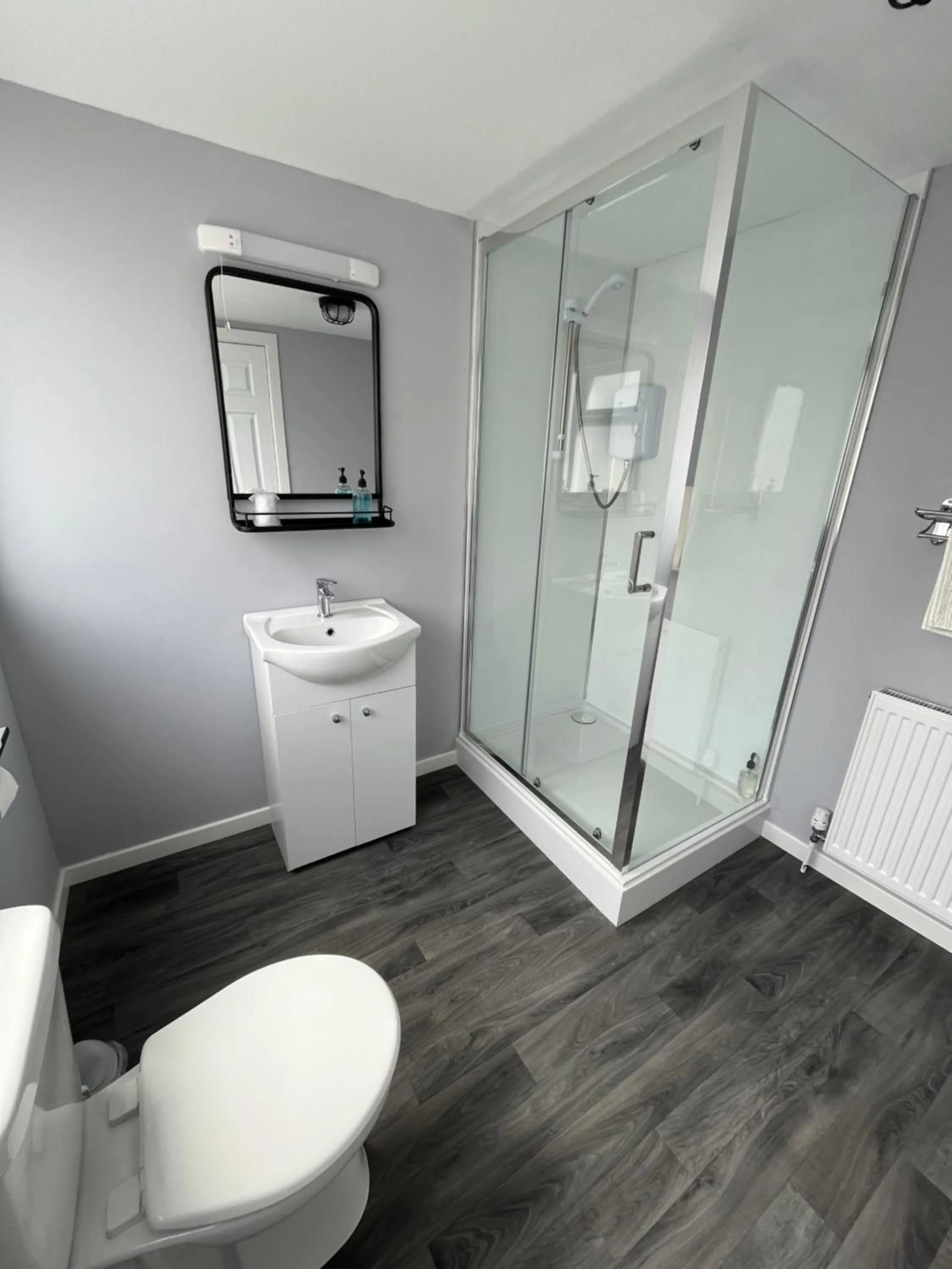 Shower in The Kelvin Hotel