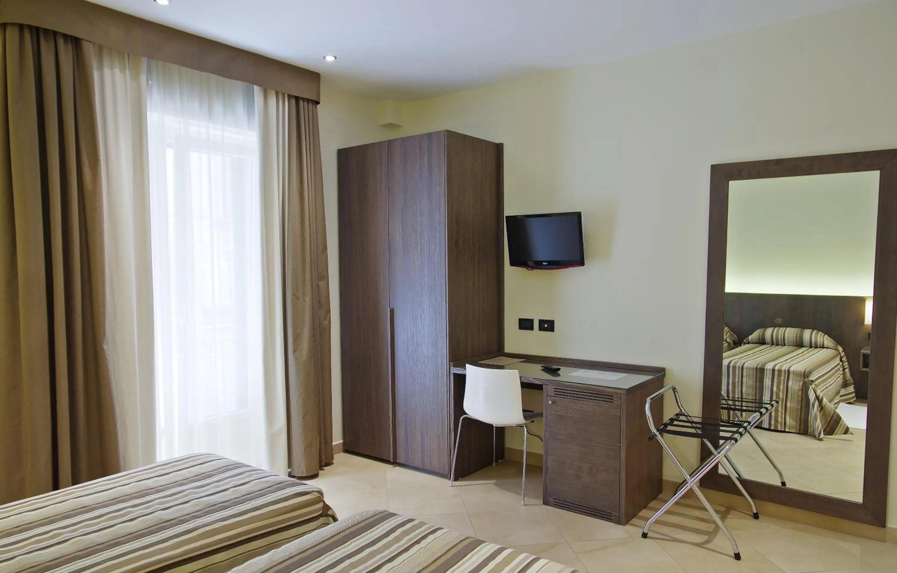 Seating area, Bed in BB 10 Serpotta - Palazzo Riolo & Restaurant