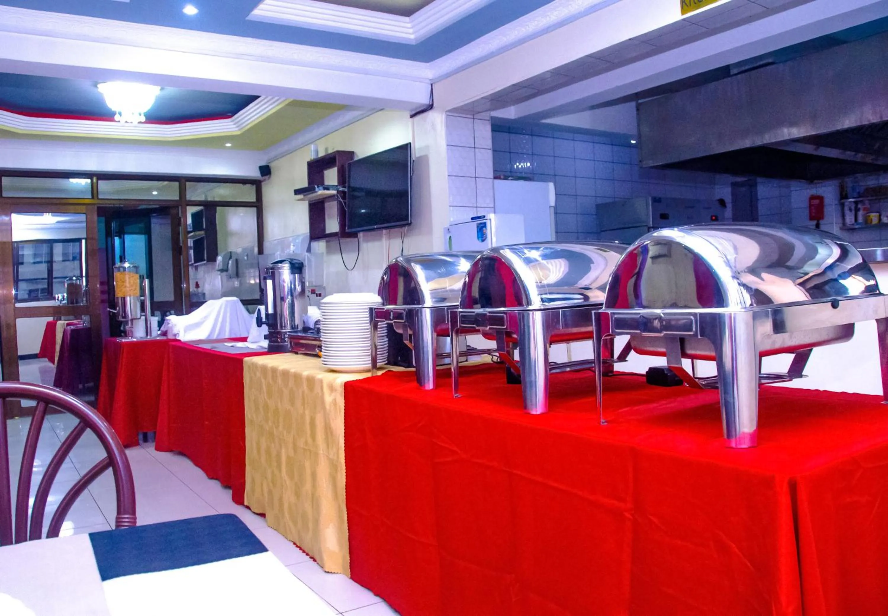 Restaurant/places to eat in Sheratton Regency Hotel