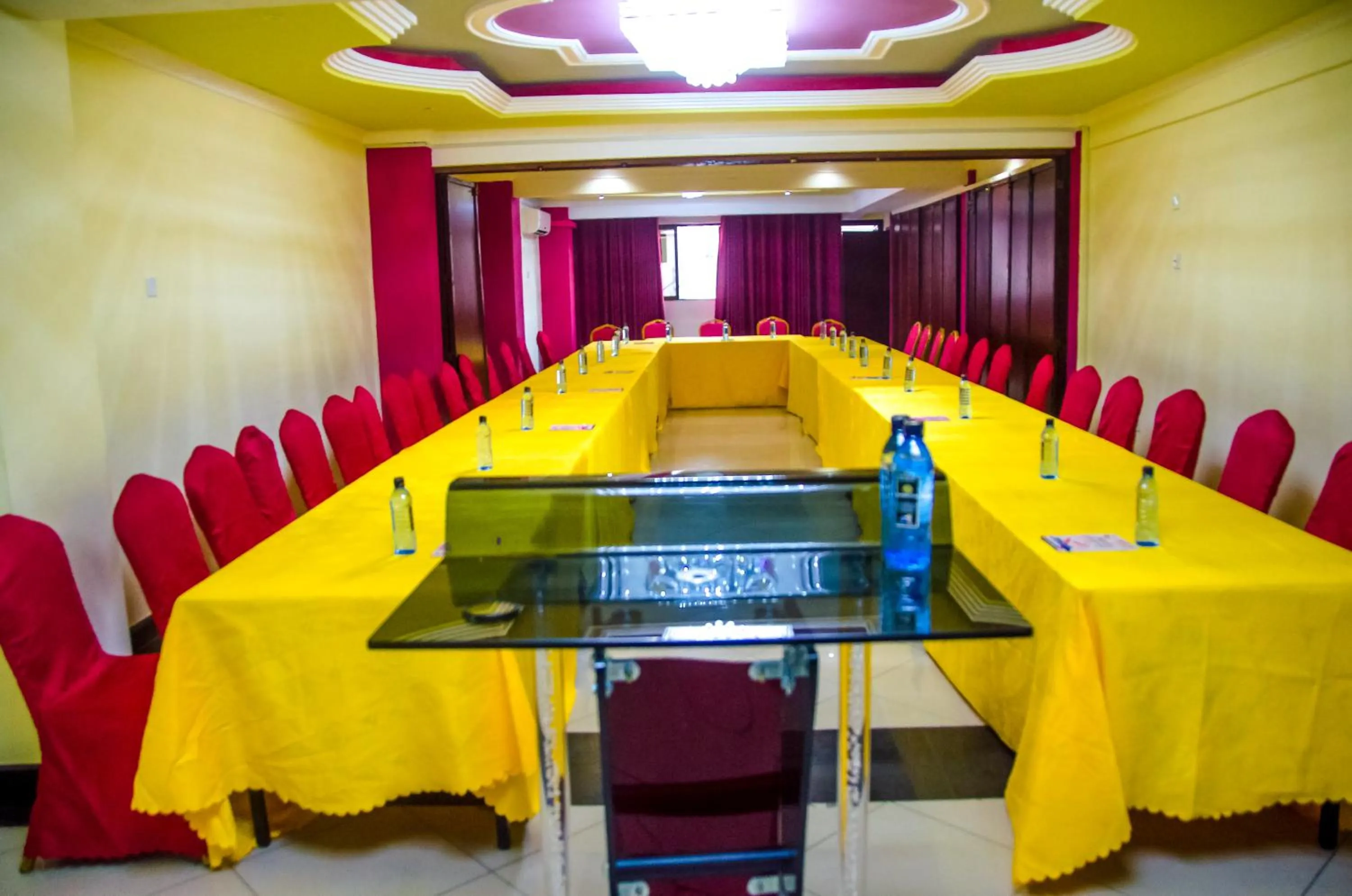 Meeting/conference room in Sheratton Regency Hotel