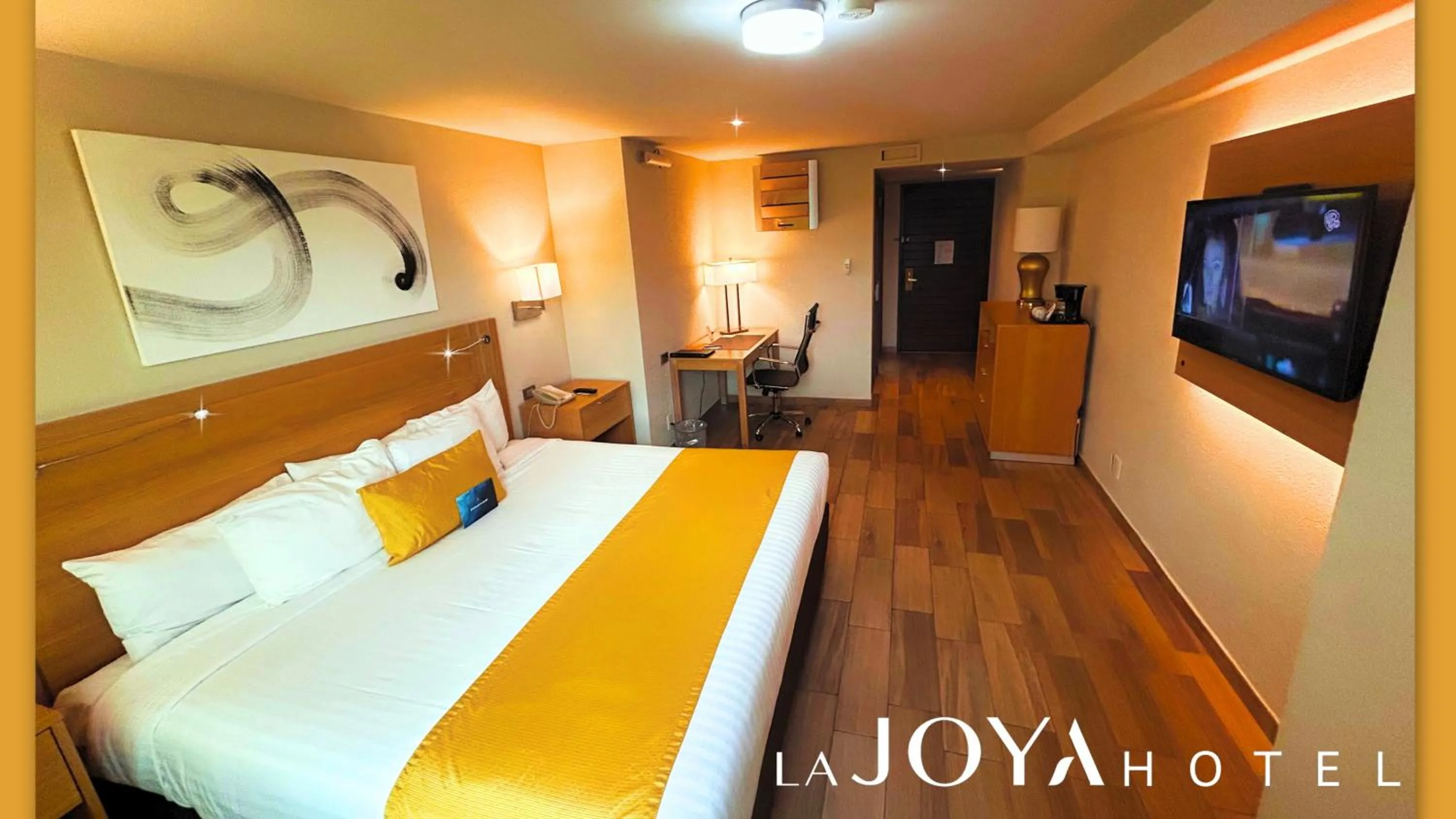 Photo of the whole room, Bed in La Joya Pachuca