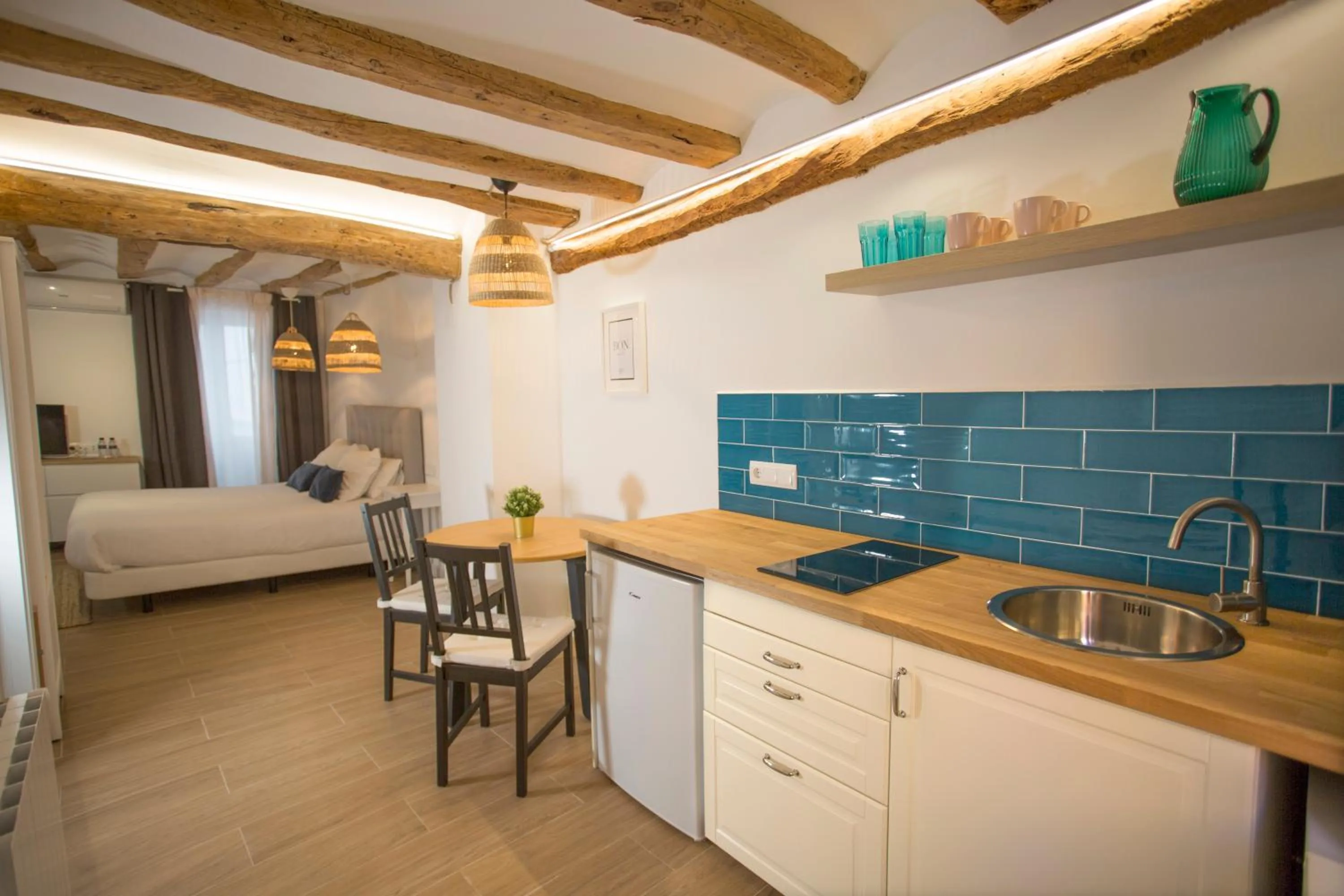 Kitchen or kitchenette in Savoy