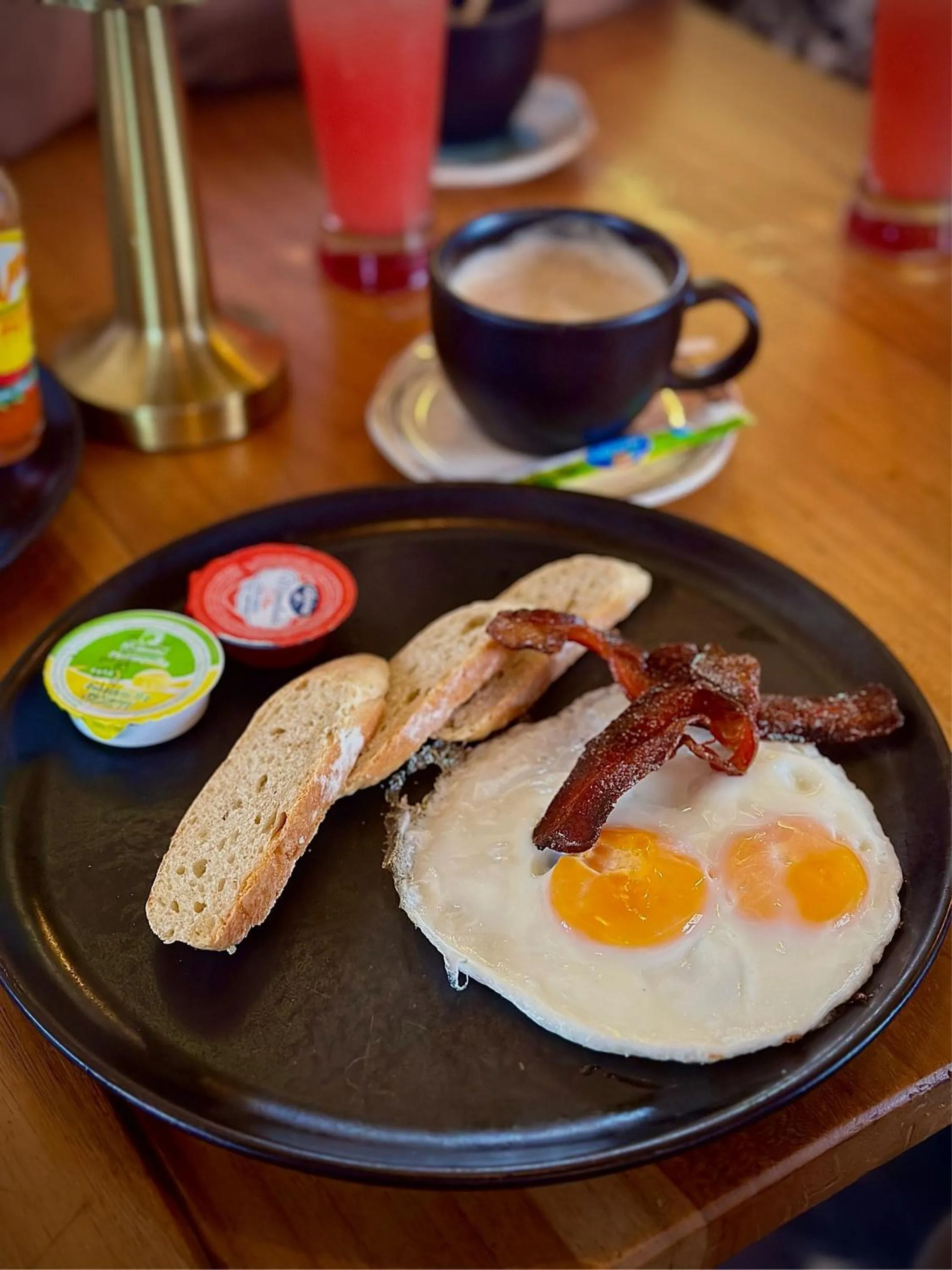 Breakfast in Hotel La Magdalena