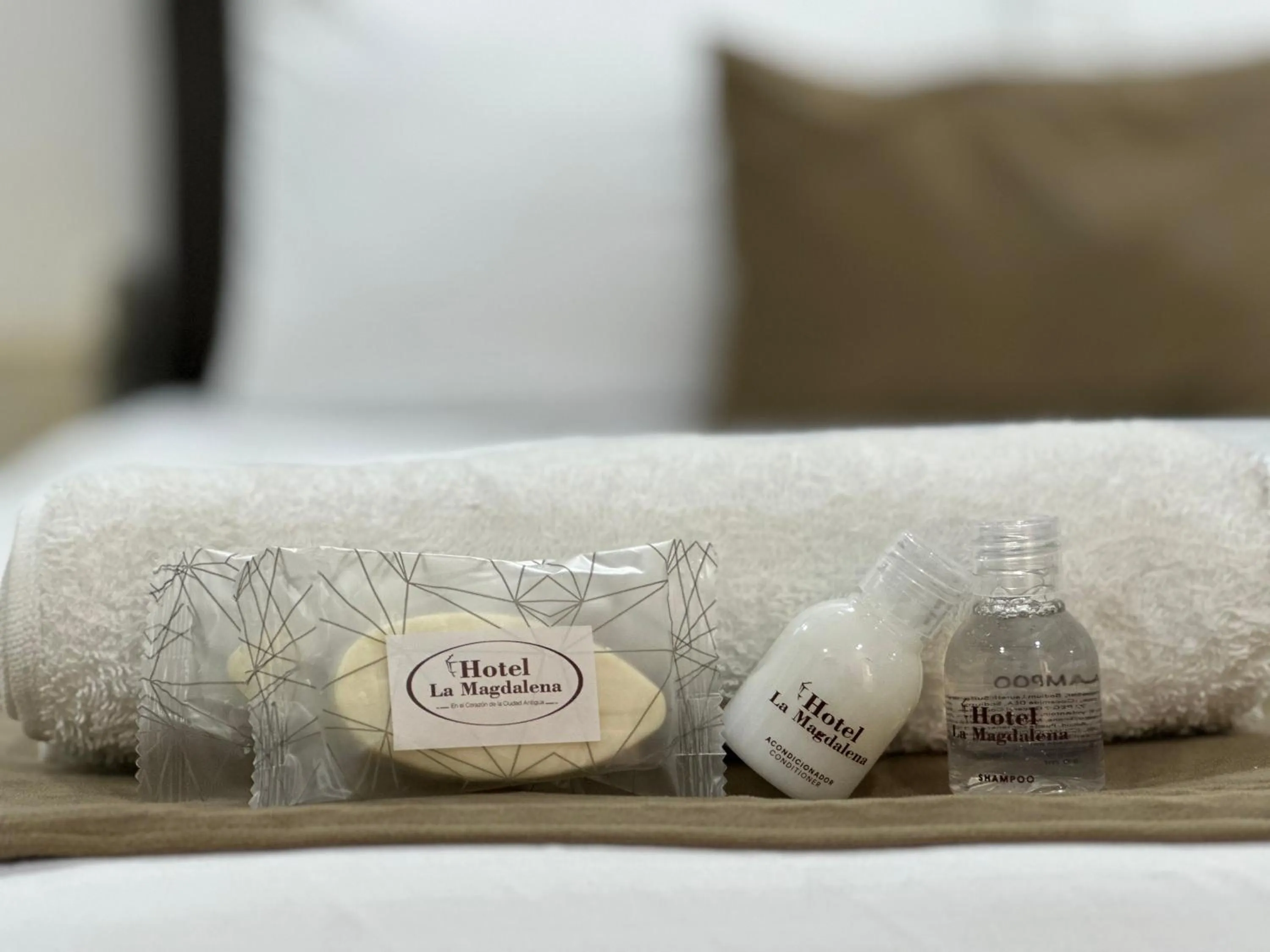 Toilet, Bed in Hotel La Magdalena