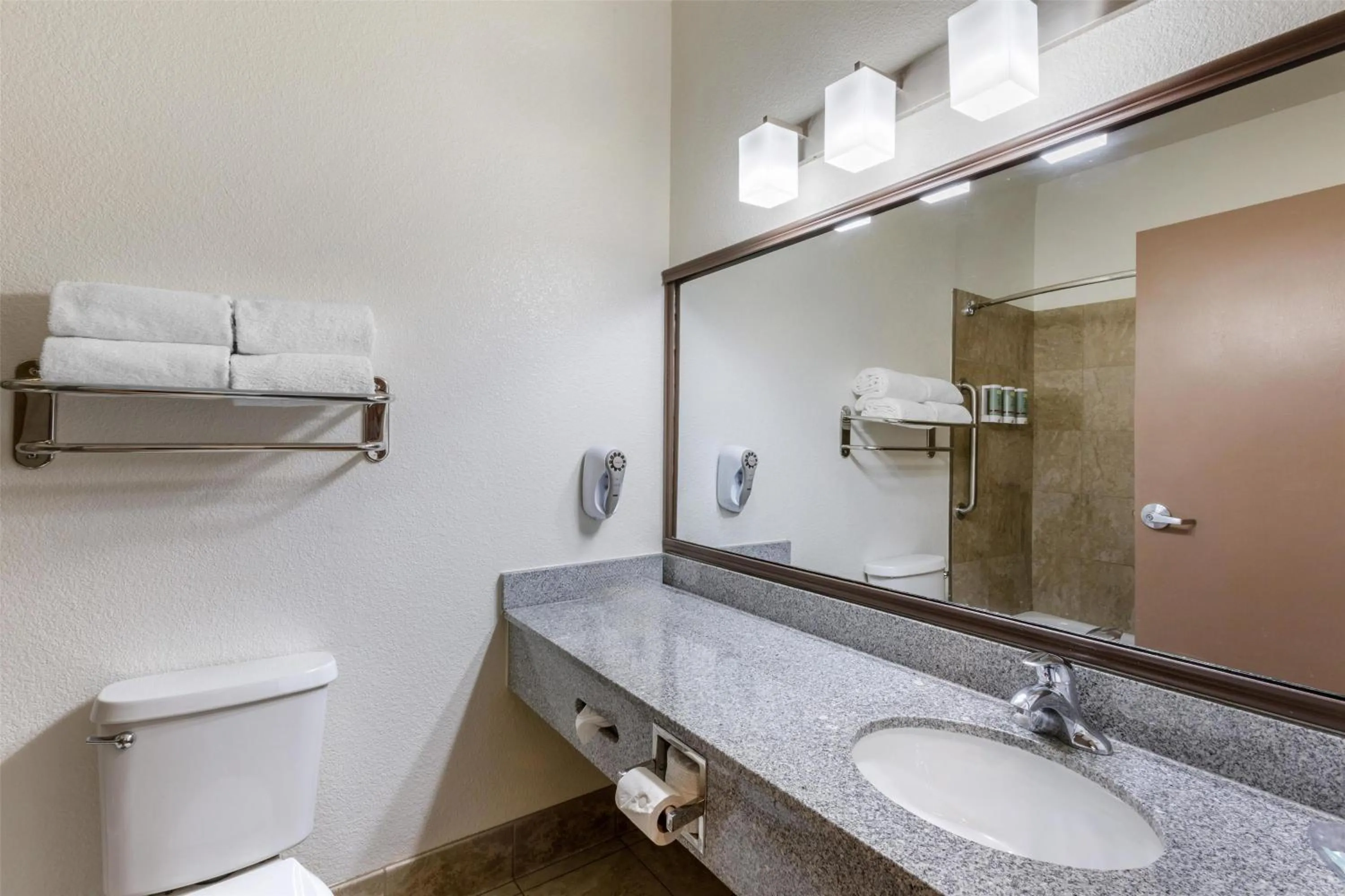 Bathroom in Best Western Tolleson