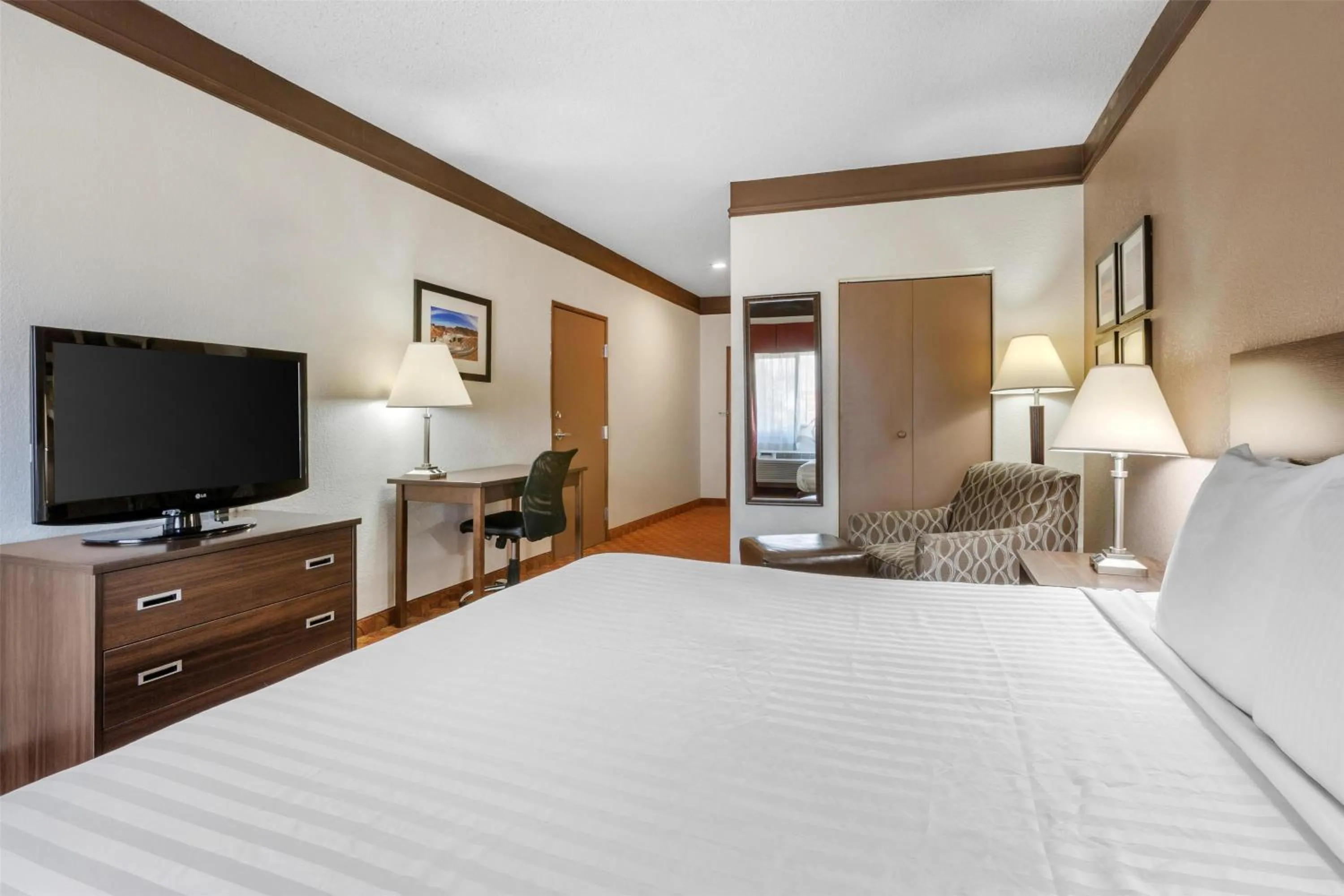 Bedroom, Bed in Best Western Tolleson