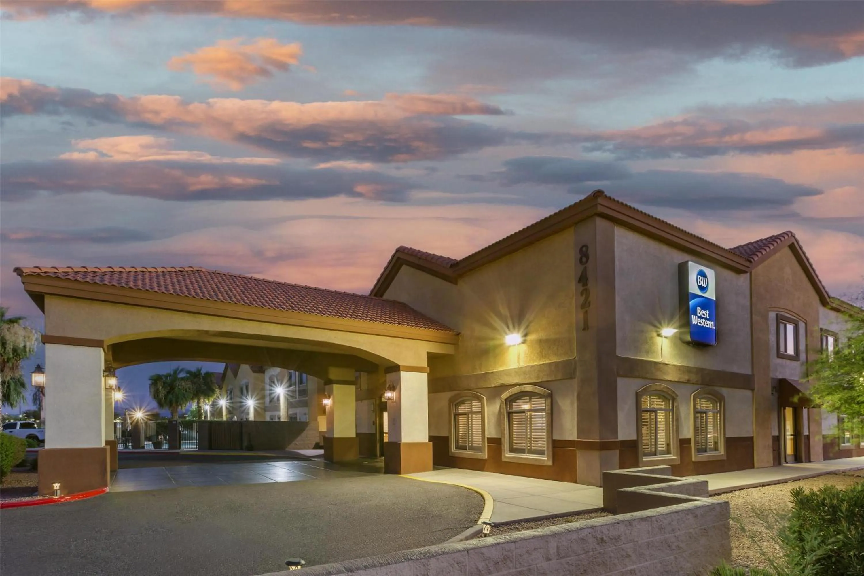 Property building in Best Western Tolleson