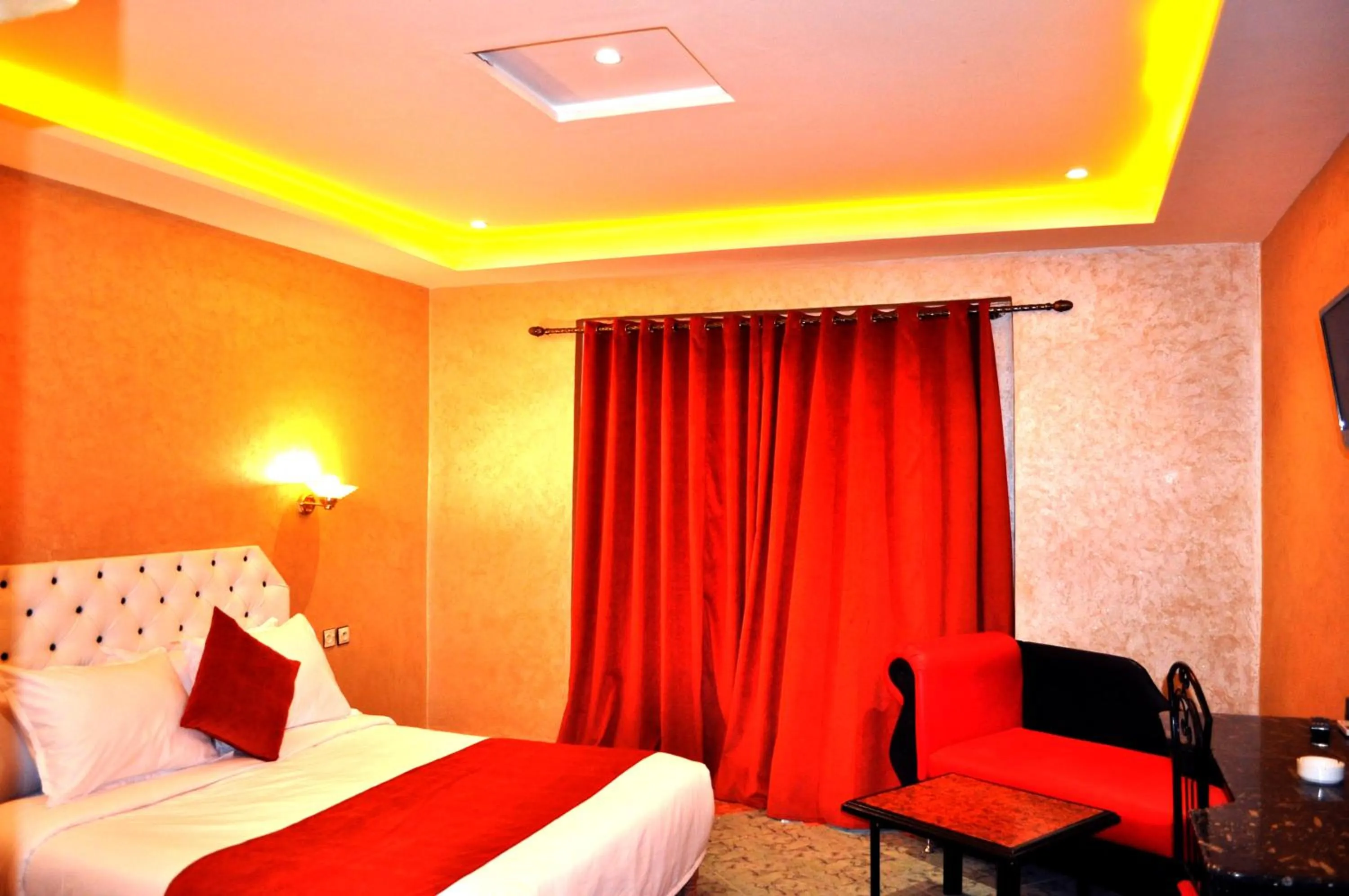 Bedroom, Bed in Erfoud Palace