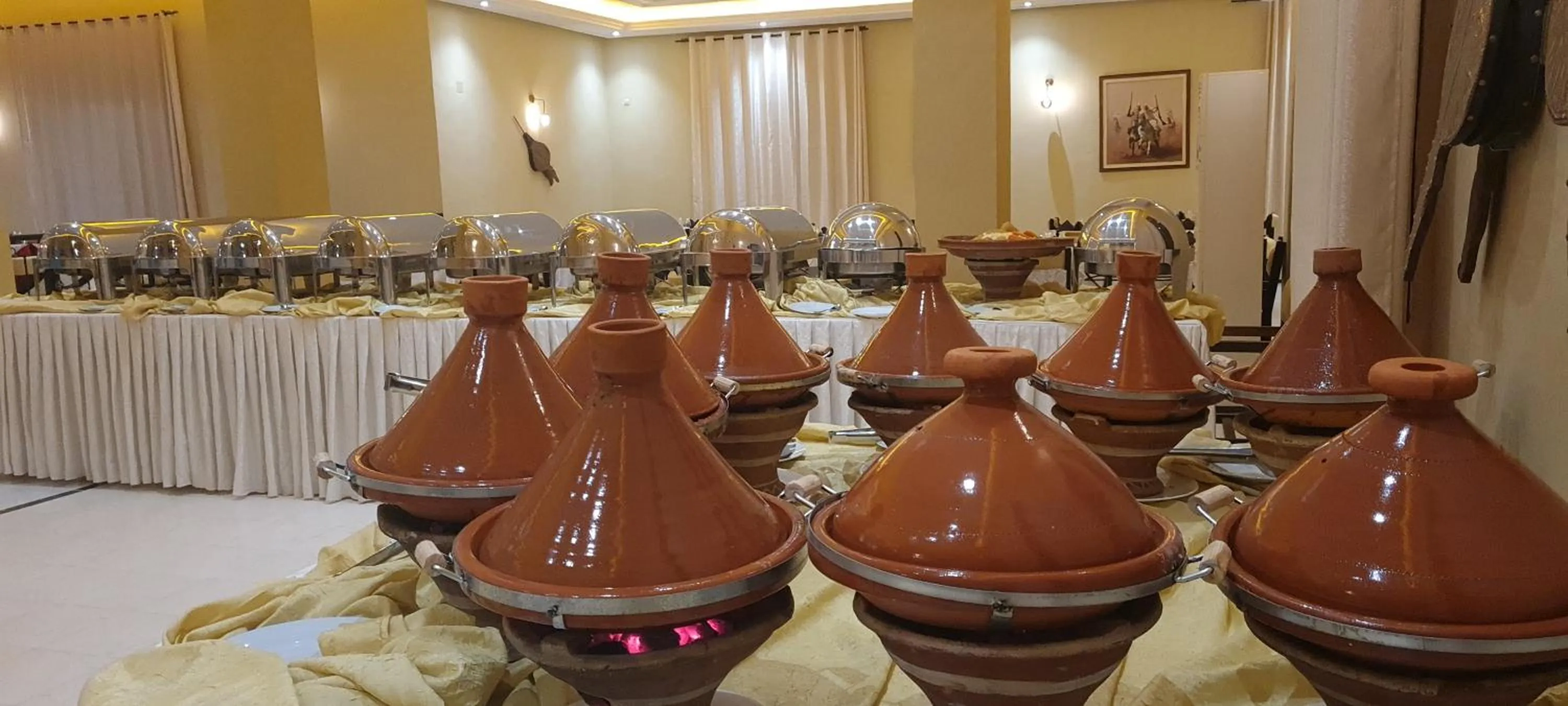 Restaurant/places to eat in Erfoud Palace