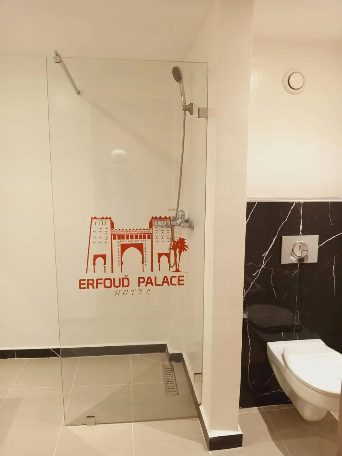 Bathroom in Erfoud Palace