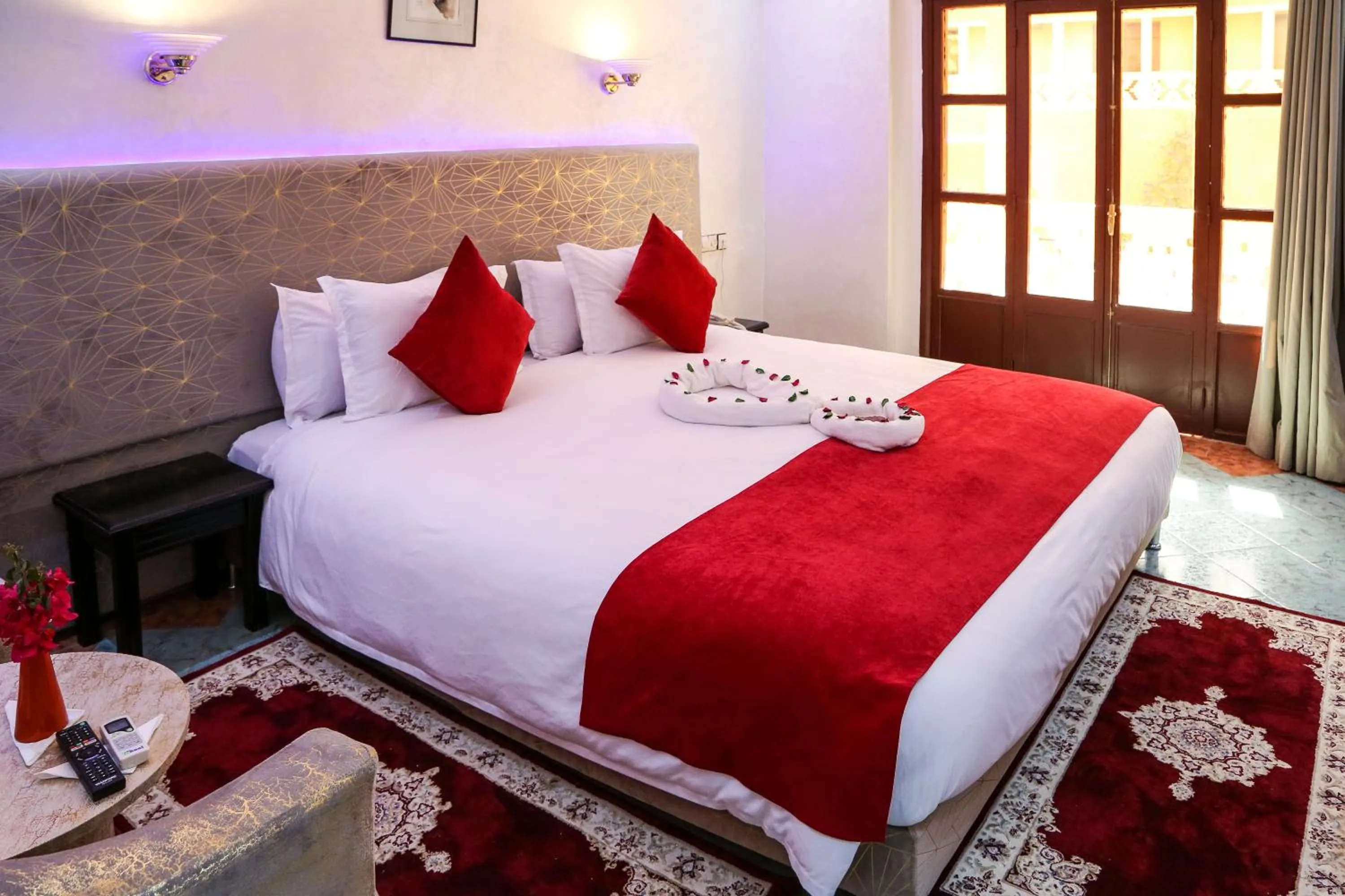 Bed in Erfoud Palace