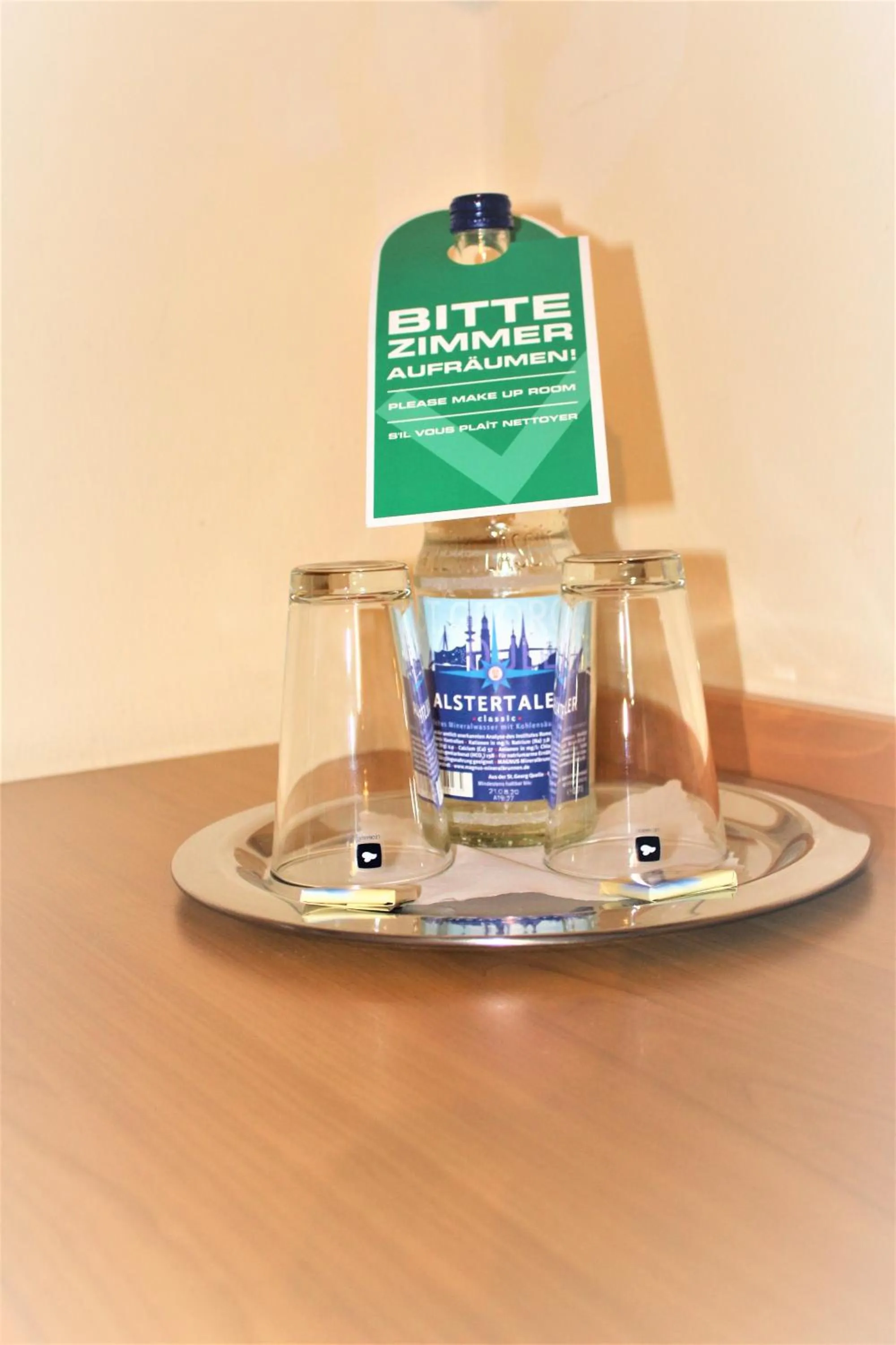 Drinks in Hotel Alsterquelle 24h Check-in, Free Parking and WiFi