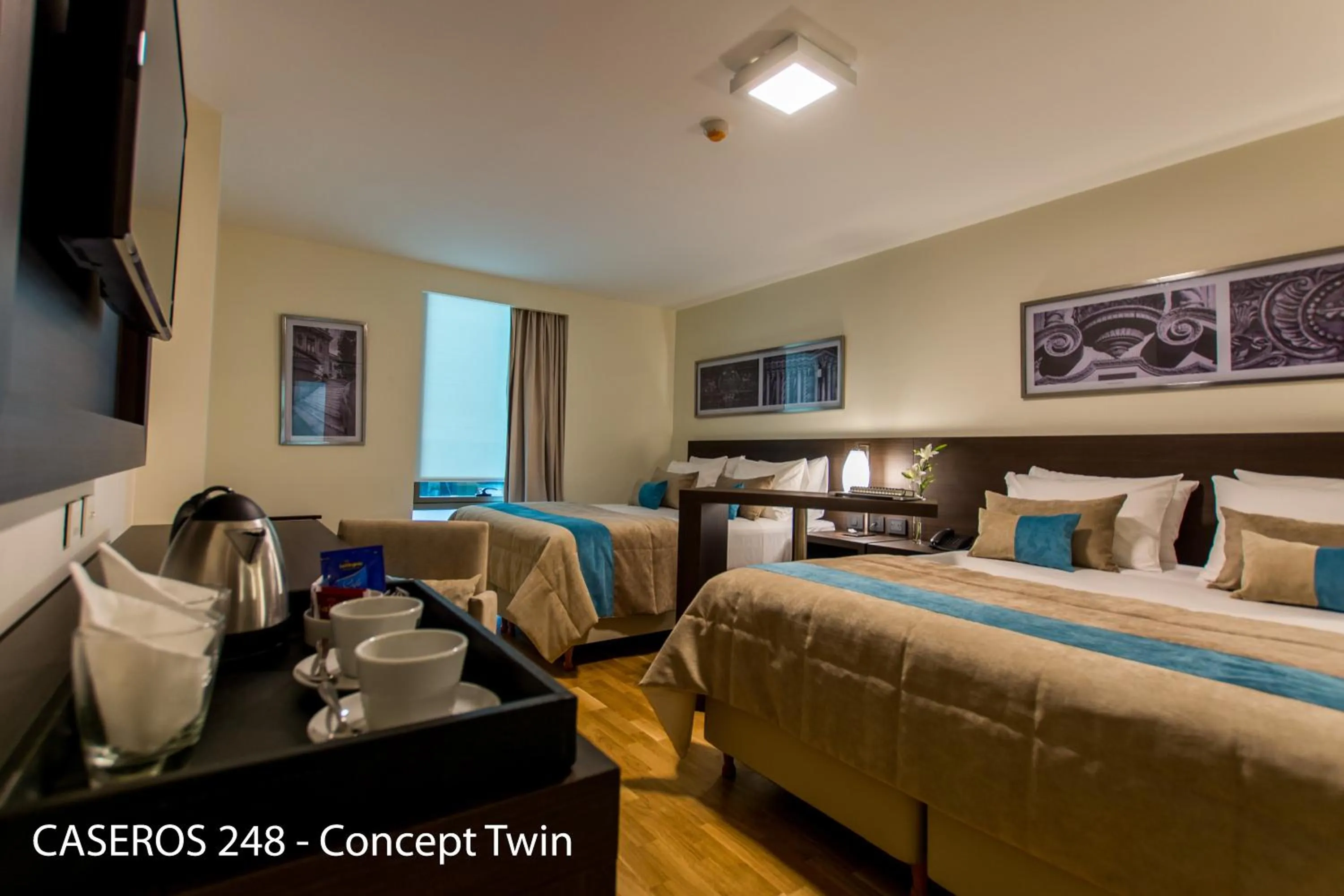 Bedroom, Bed in Caseros 248 Hotel