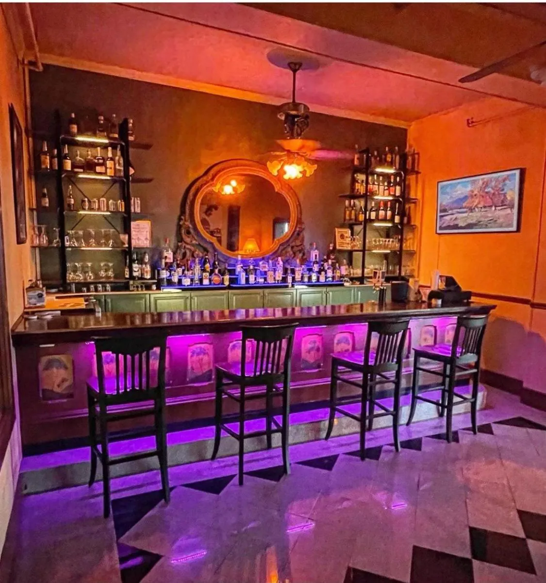 Lounge or bar in The Brandon Inn