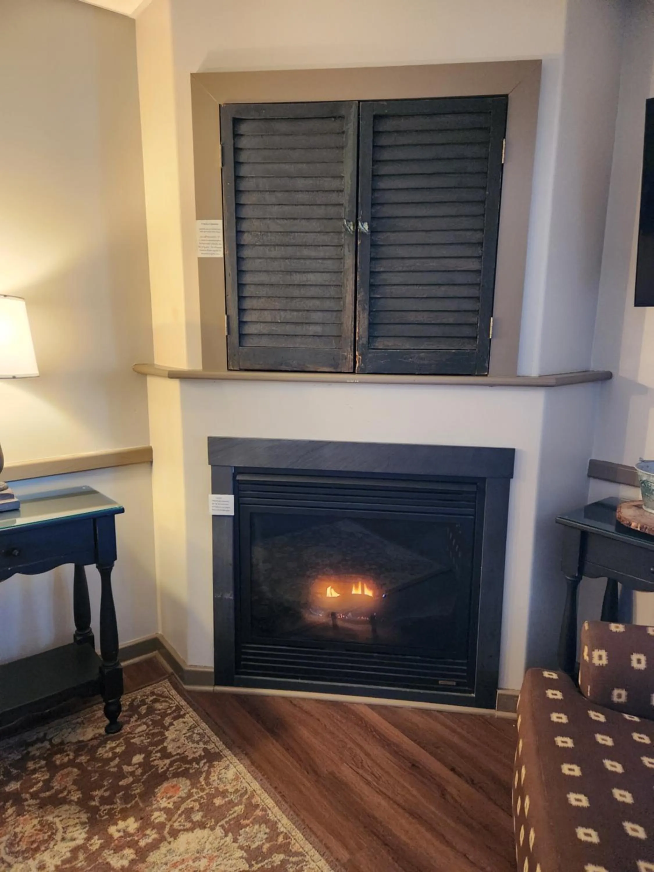 fireplace in The Common Man Inn, Spa & Lodge