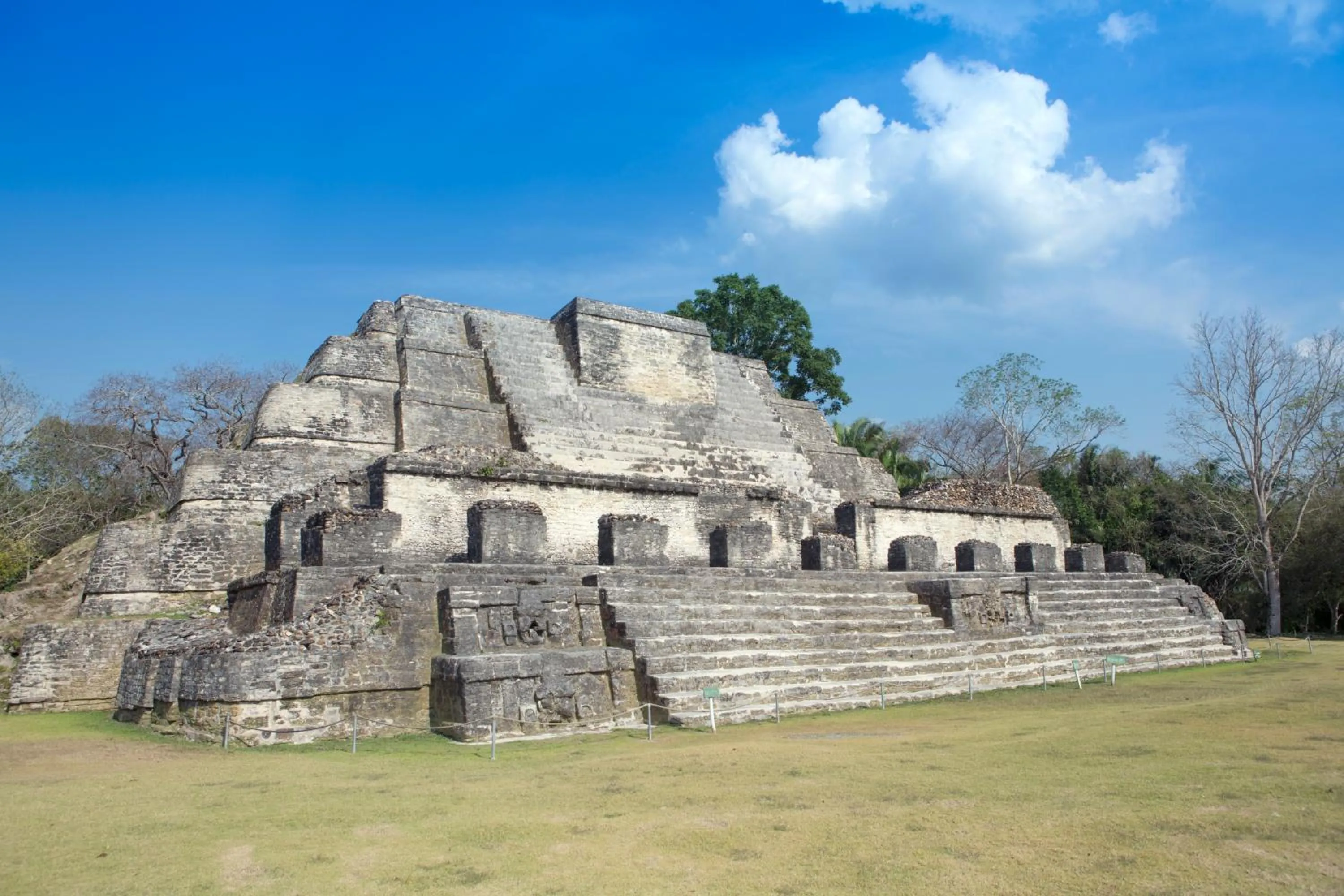 Area and facilities in Black Orchid Resort