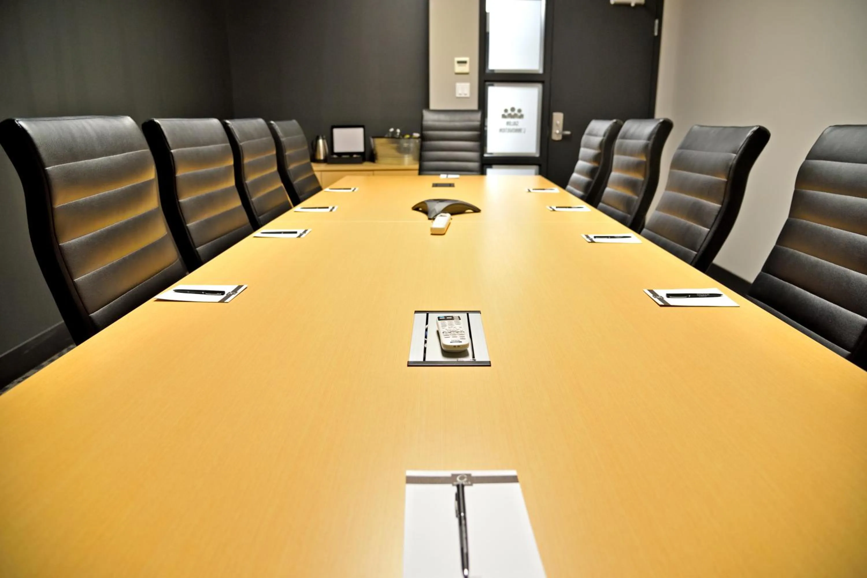 Business facilities in La cache à Maxime