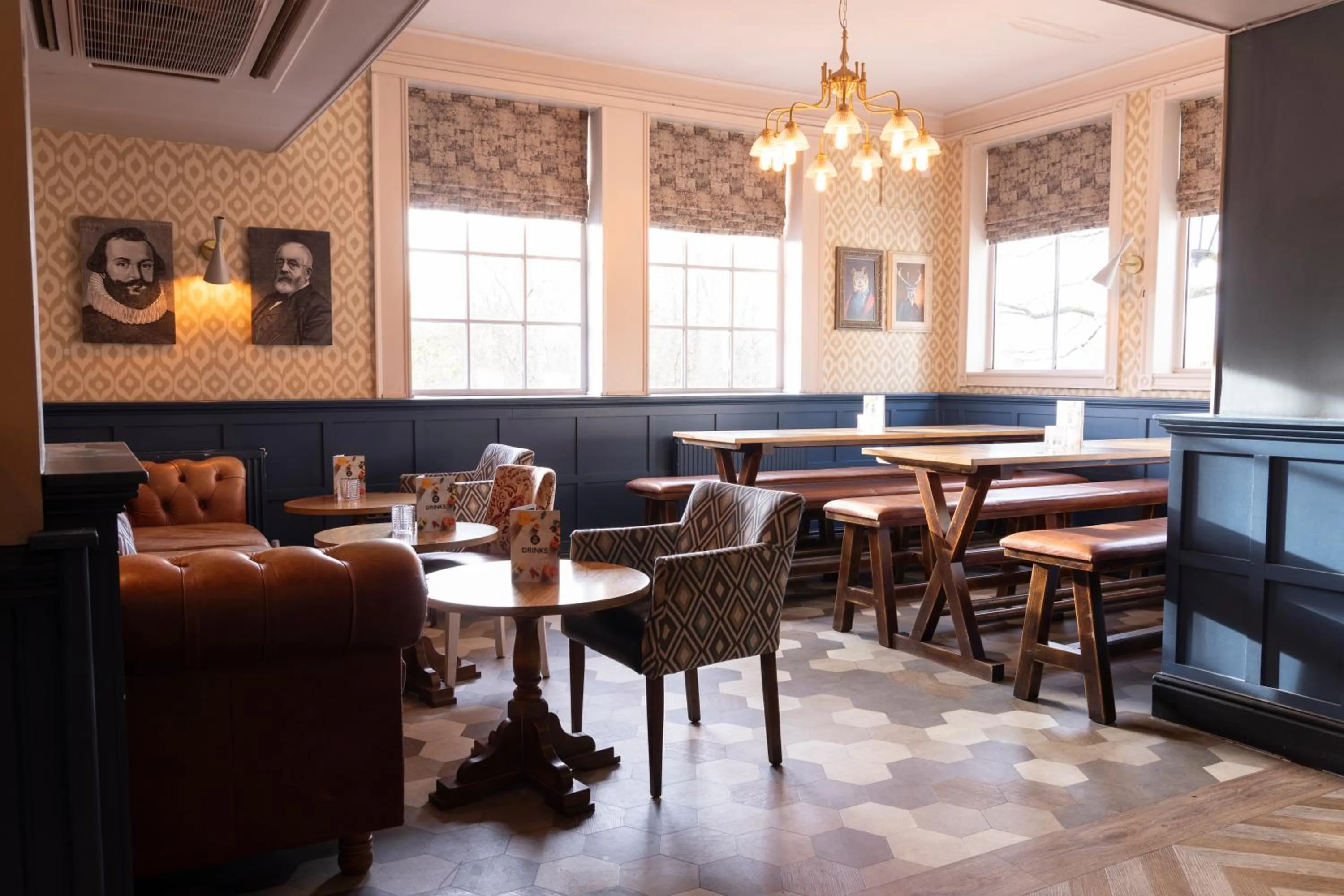 Restaurant/places to eat in Hartwood Hall by Greene King Inns