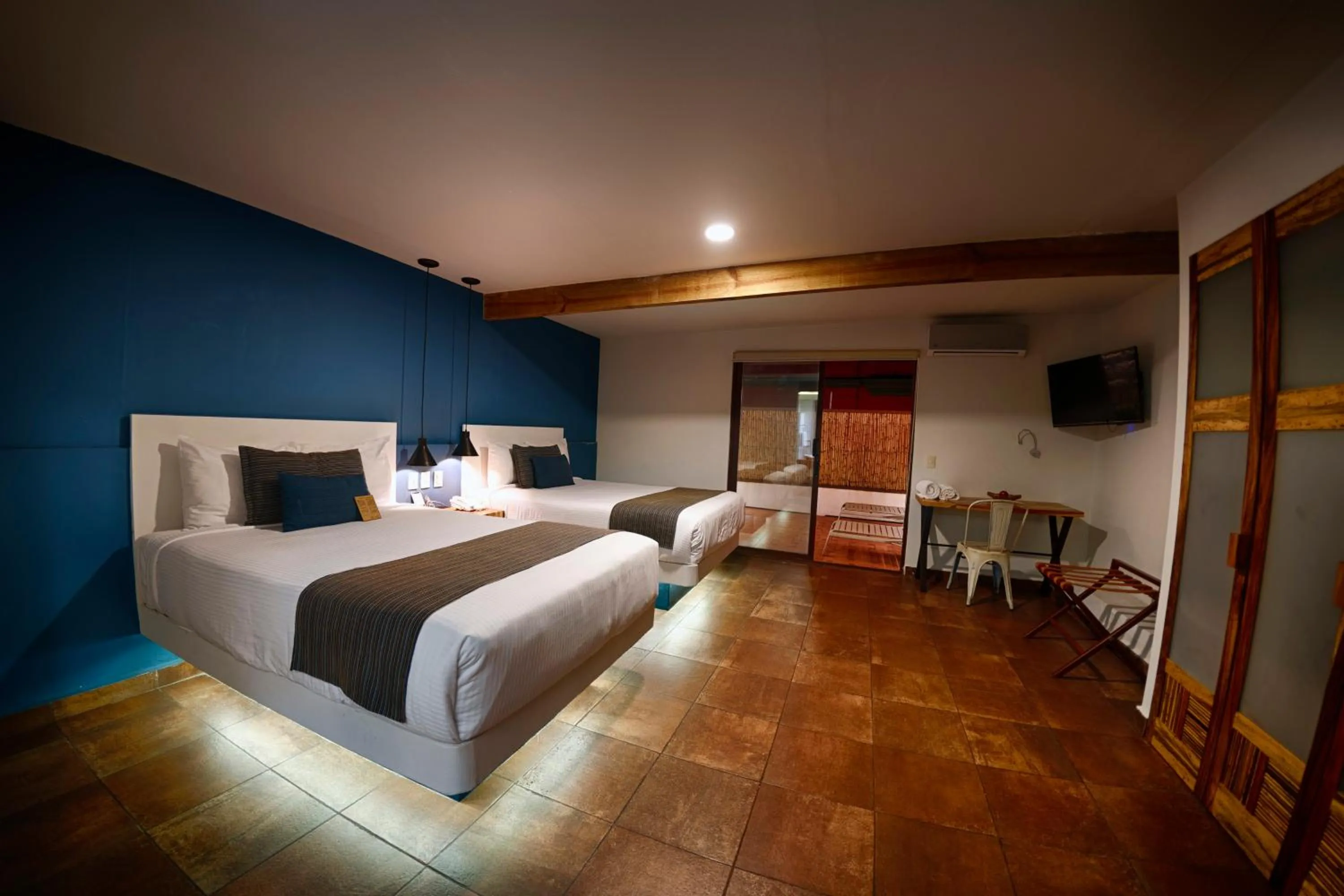 Photo of the whole room, Bed in Casa De Sierra Azul