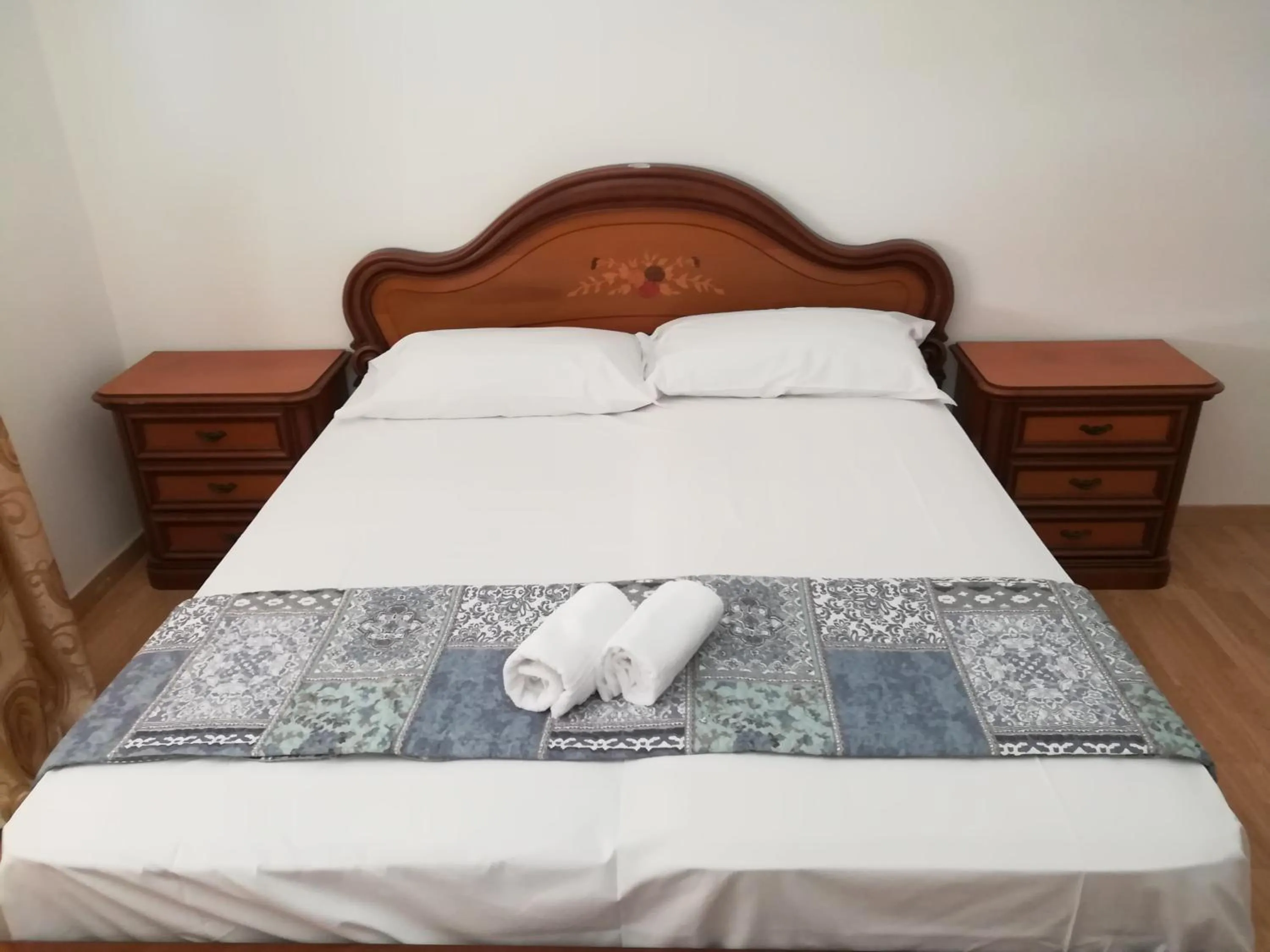 Bed in Venice Vacation House