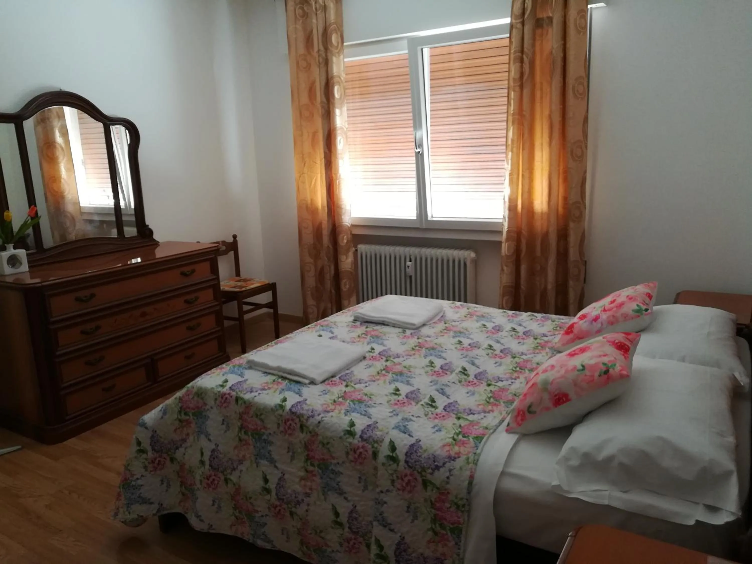 Bed in Venice Vacation House