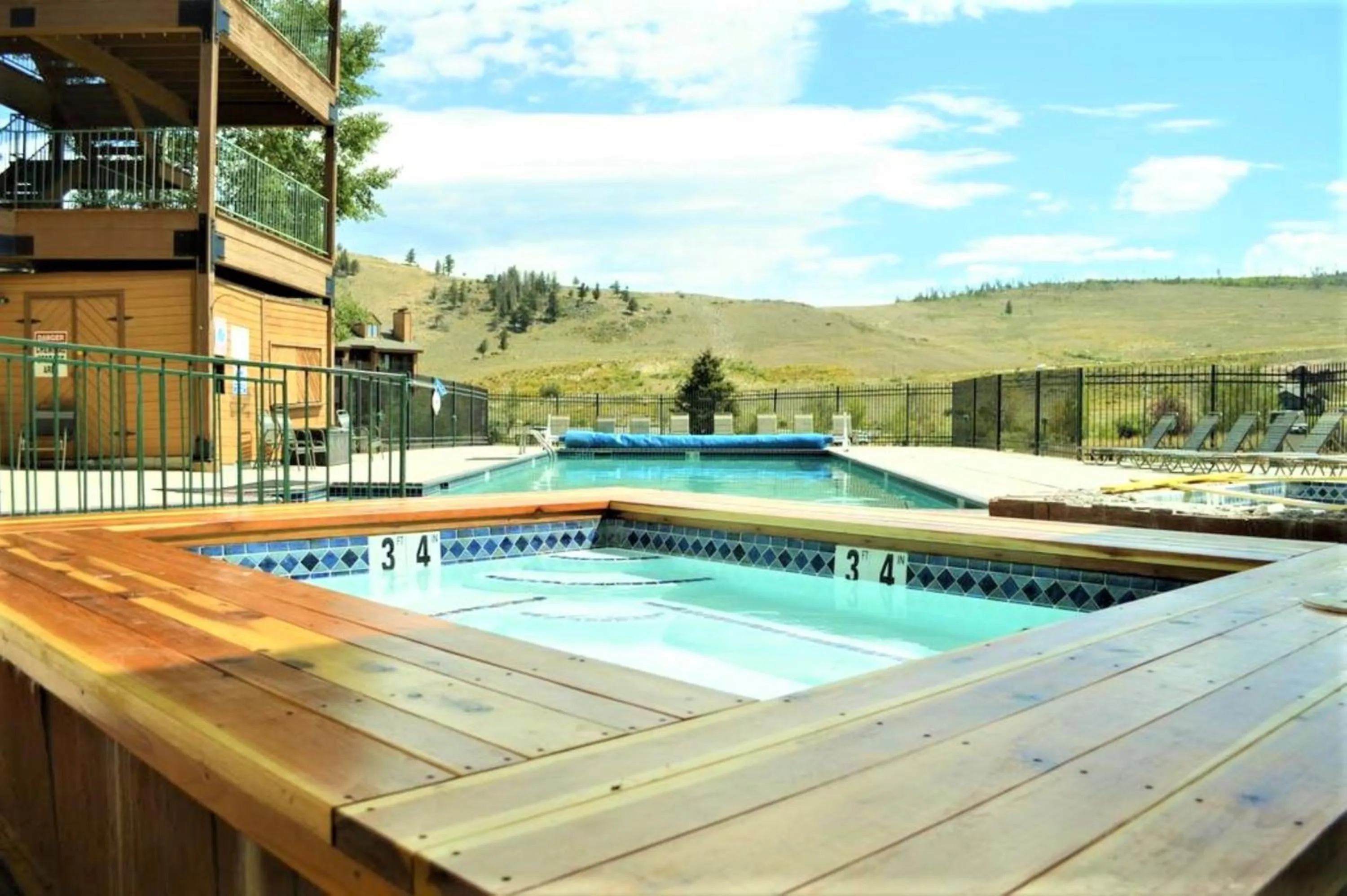 Hot Tub in The Inn at Silvercreek