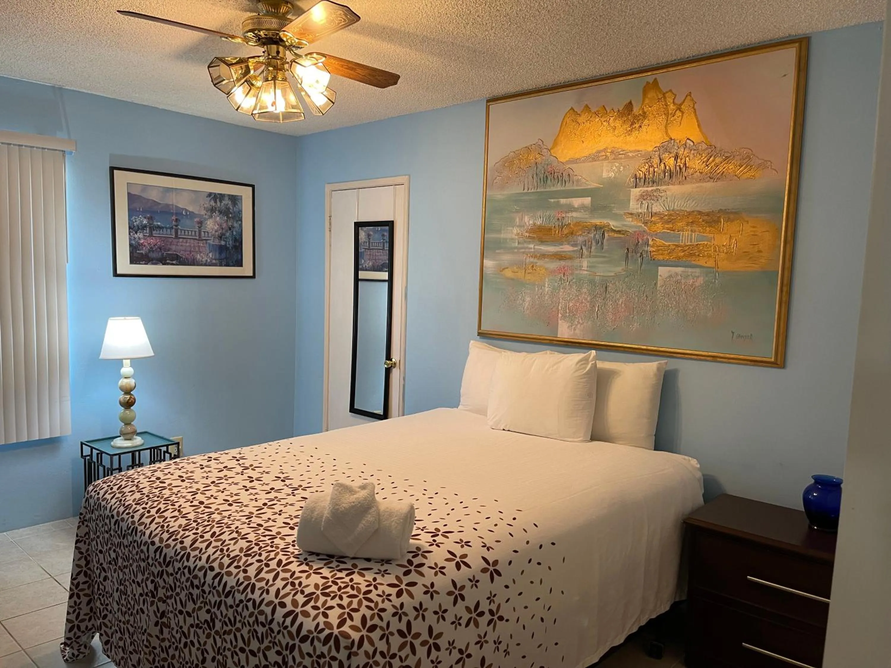 Bed in Miracle Springs Resort and Spa