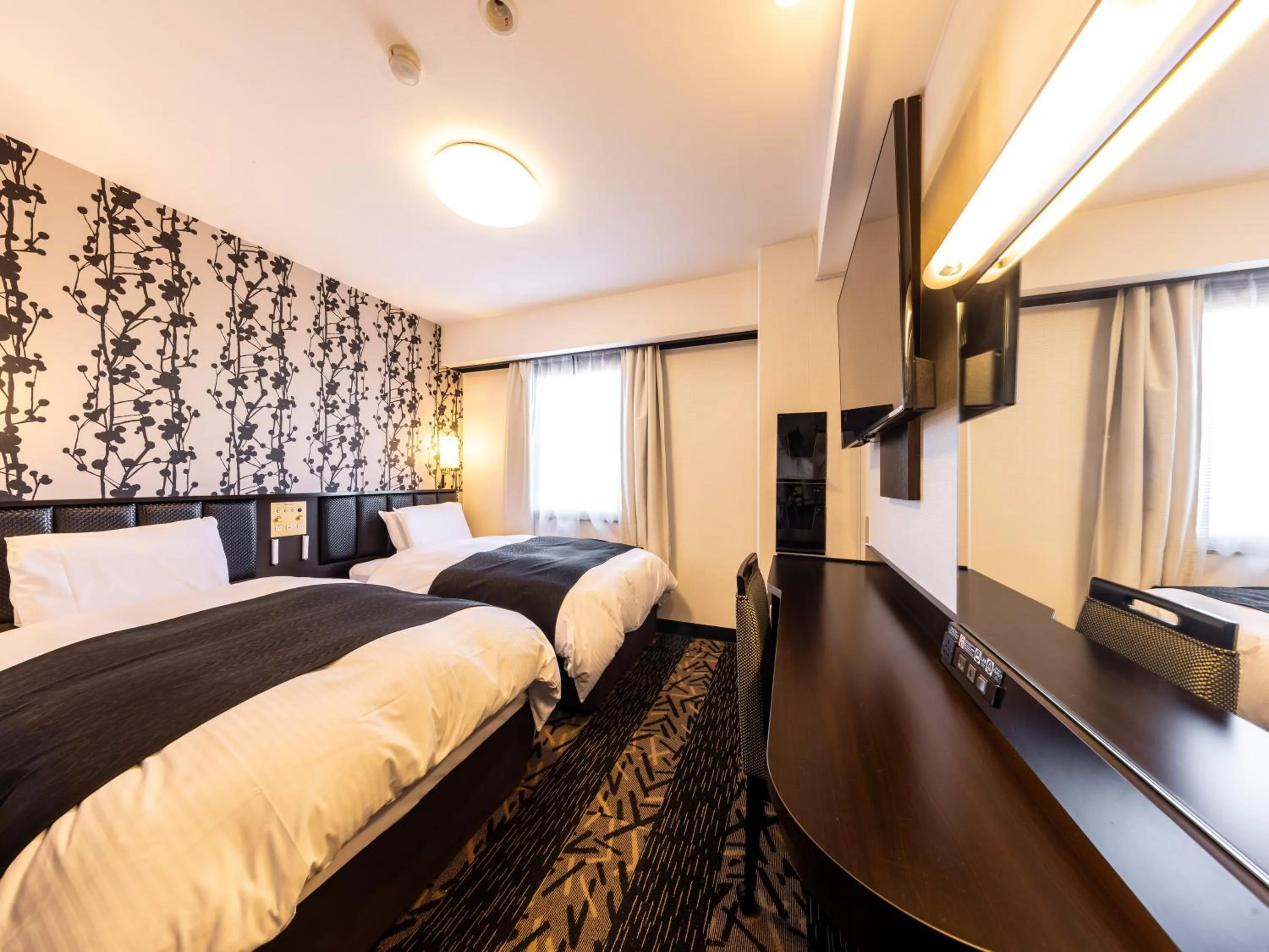 Twin Room - Non-Smoking in APA Hotel Uozu Ekimae