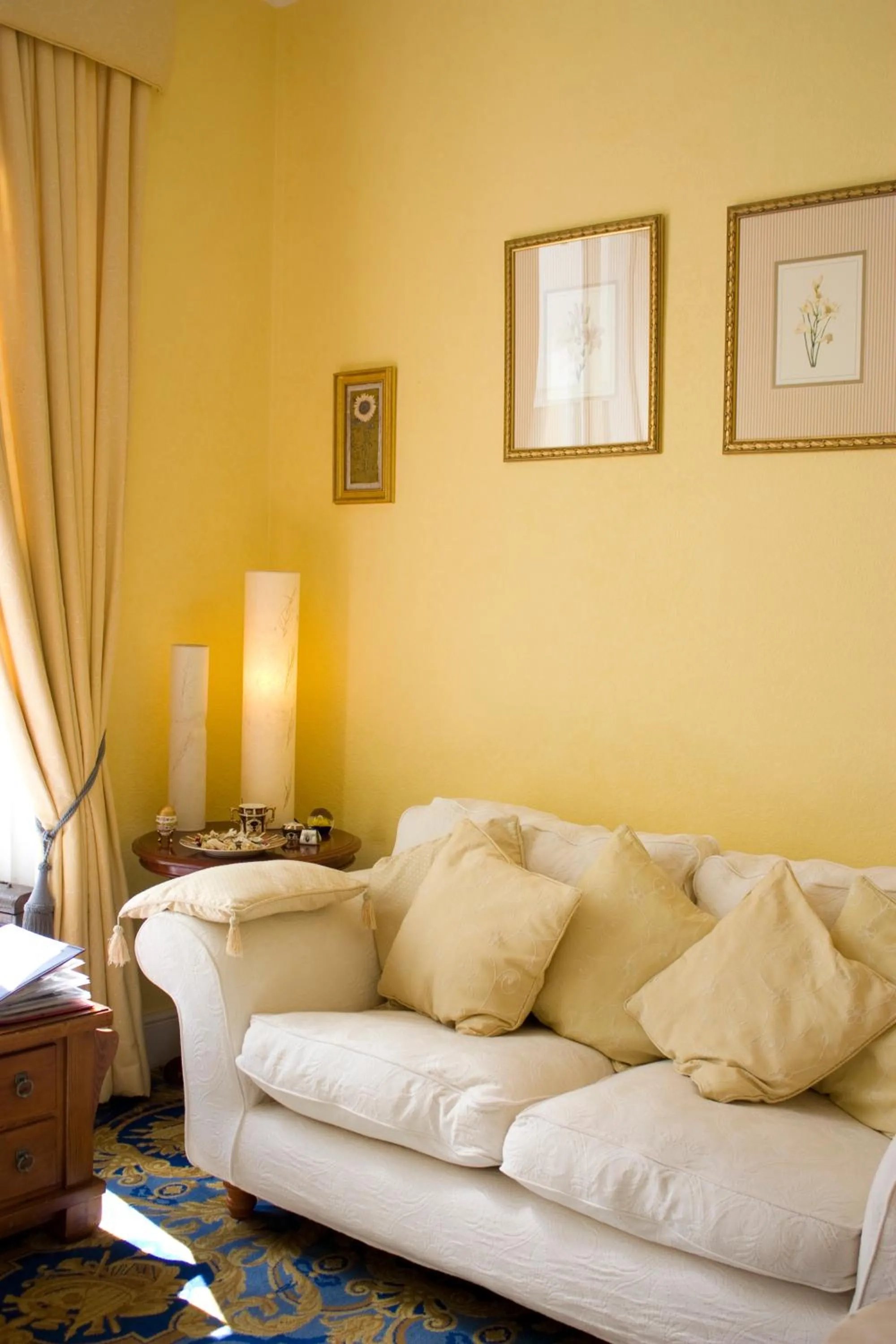 Lounge or bar in 17 Wilmington Square