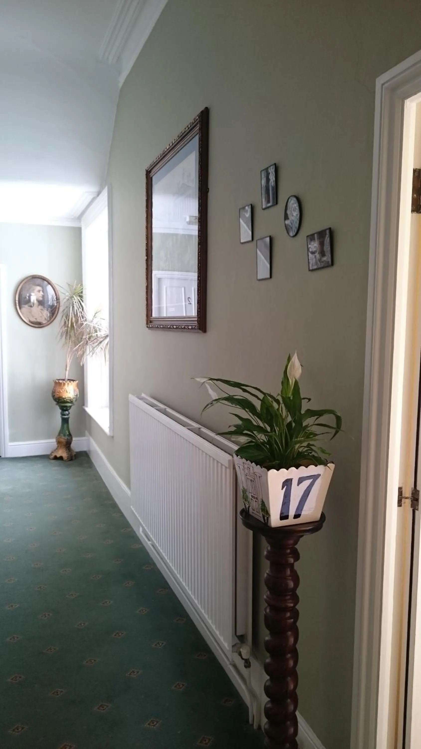 Decorative detail in 17 Wilmington Square