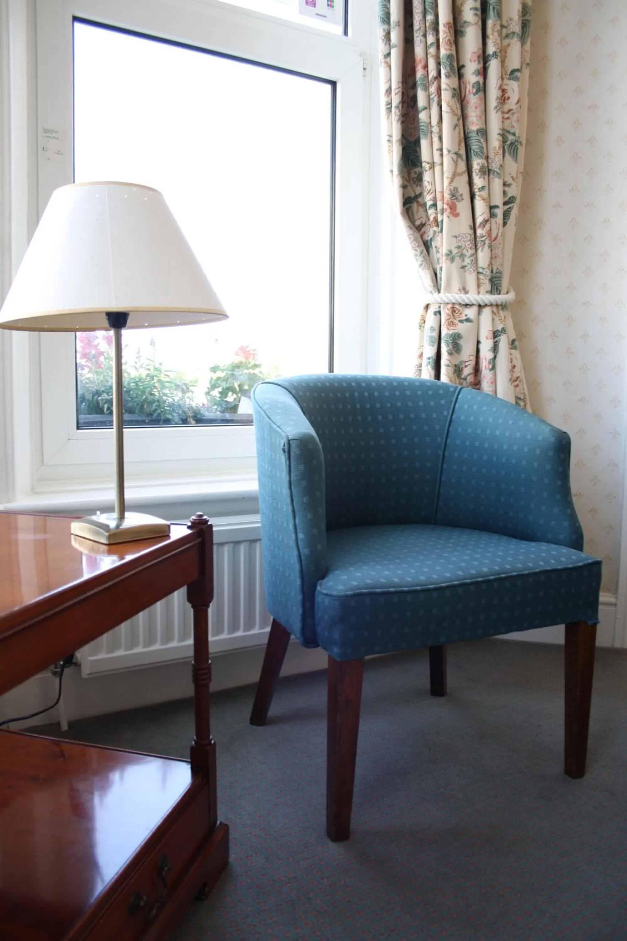 Seating area in 17 Wilmington Square