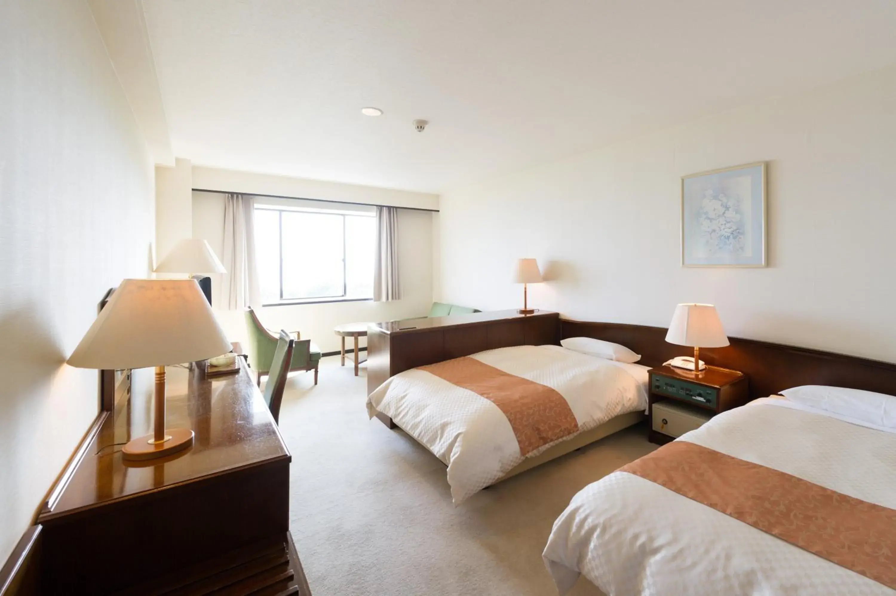 Deluxe Twin Room - single occupancy - Non-Smoking in Oarai Park Hotel Deluxe Twin Room - single occupancy - Non-Smoking in Oarai Park Hotel