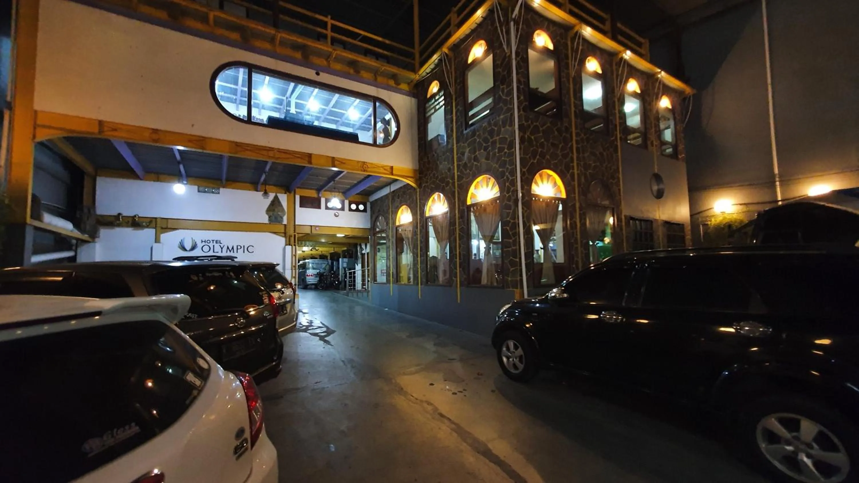 Hotel Olympic Semarang