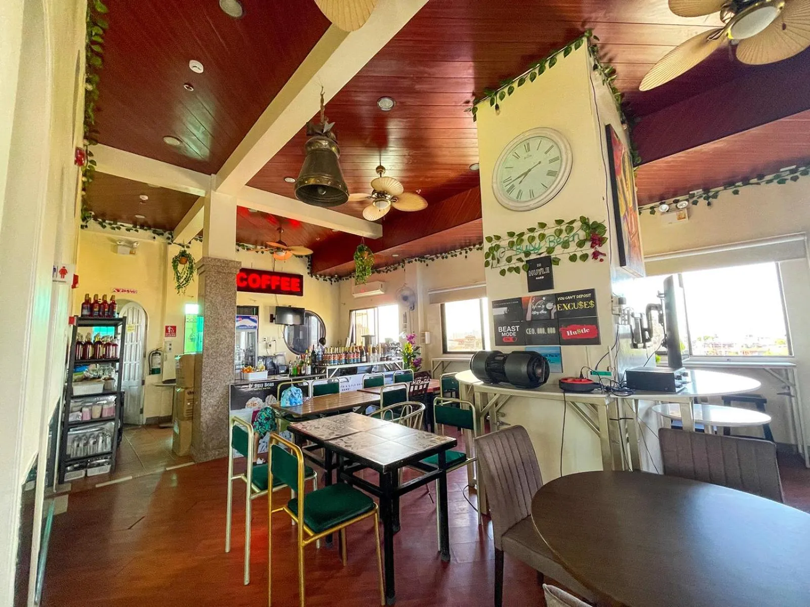 Chanel Paris Hotel powered by Cocotel