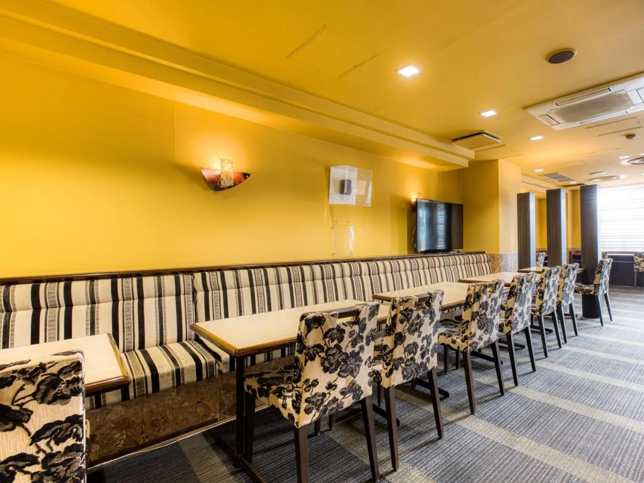 Restaurant/places to eat in APA Hotel Hiroshima Ekimae