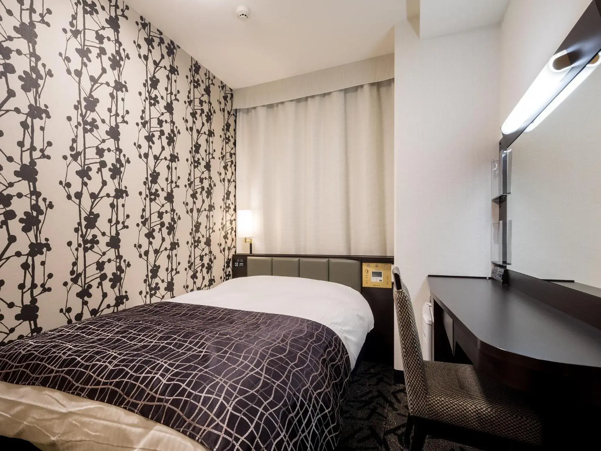 Single Room - Non-Smoking in APA Hotel Okayama Ekimae Single Room - Non-Smoking in APA Hotel Okayama Ekimae