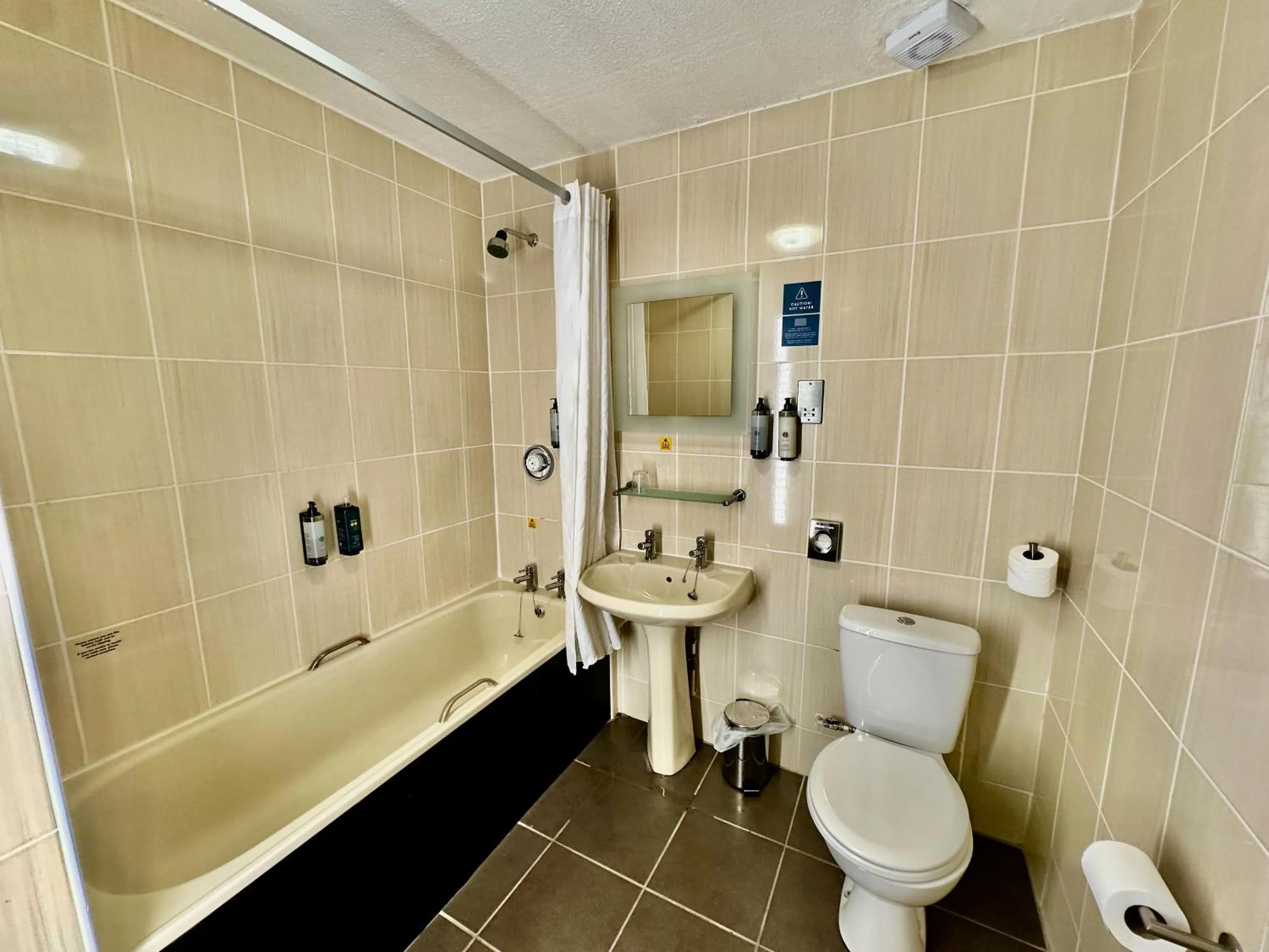 Bathroom in Carlisle Station Hotel, Sure Hotel Collection by BW