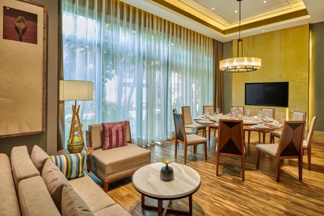 Restaurant/places to eat in Dusit Thani Shuangyue Bay Resort Huizhou