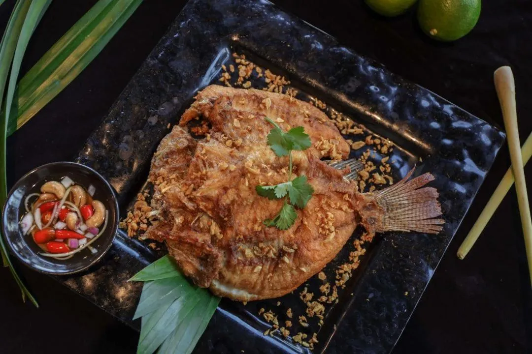 Lunch in Dusit Thani Shuangyue Bay Resort Huizhou