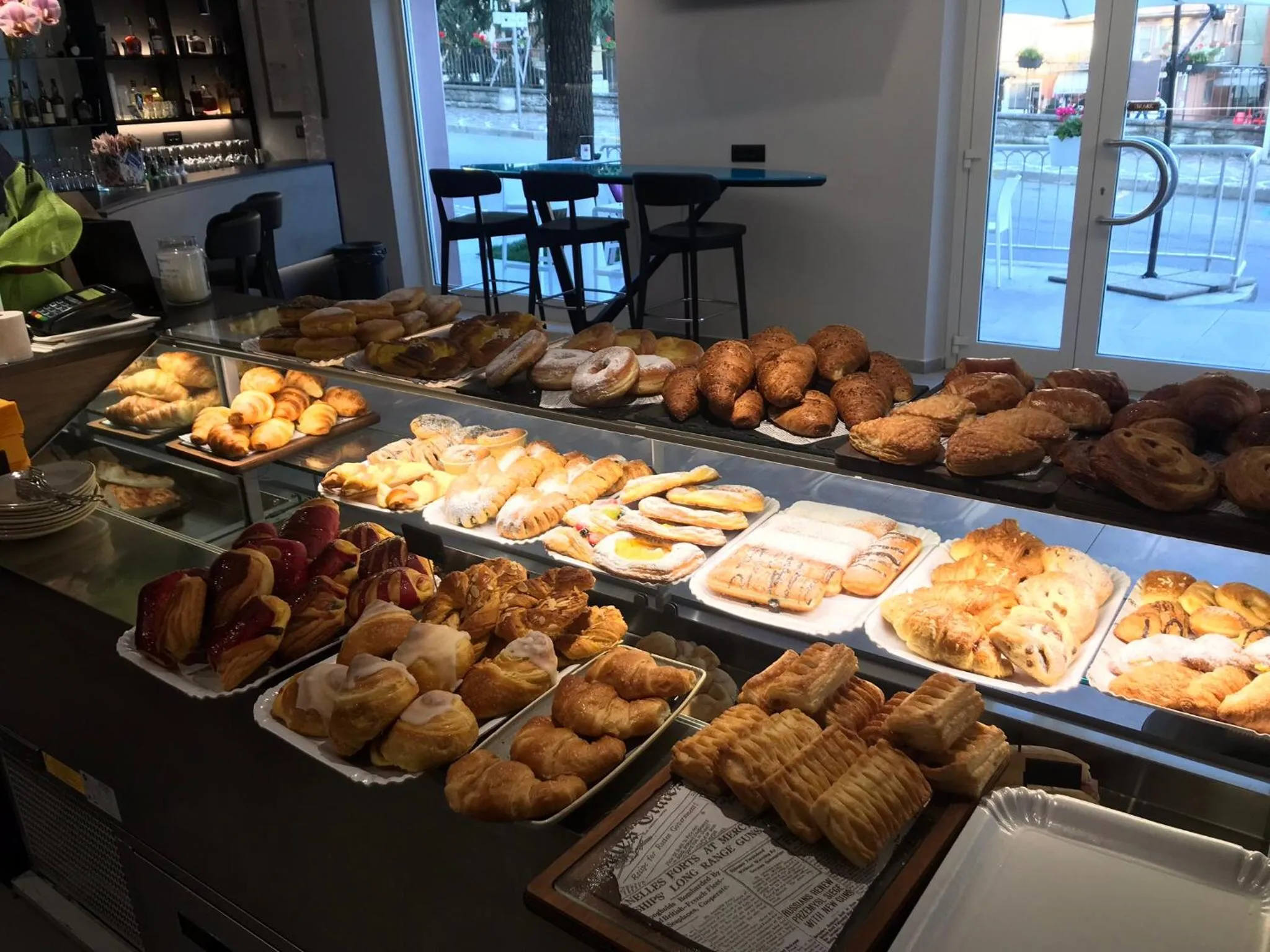 Restaurant/places to eat in Castelnovo Resort