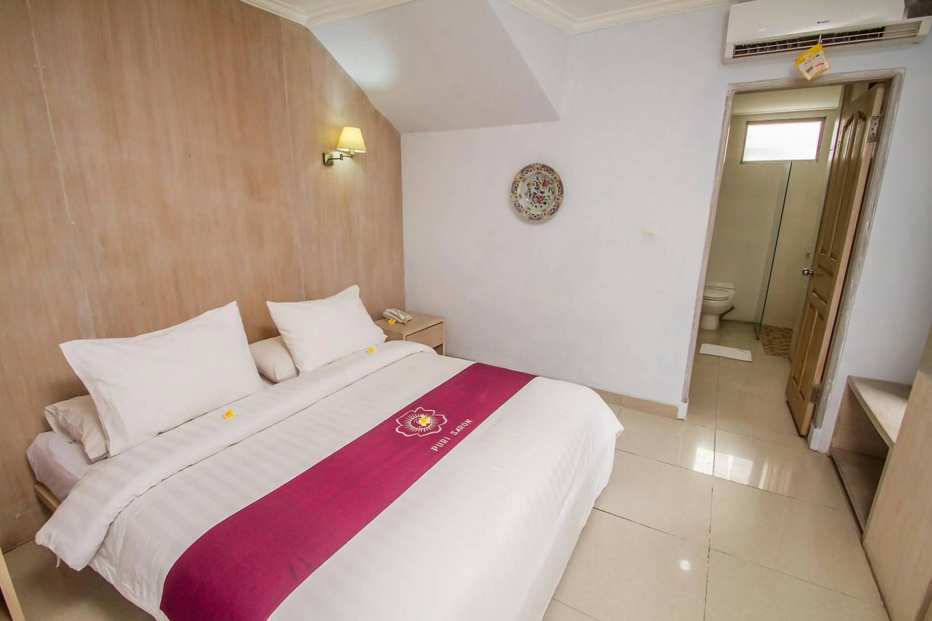 Bed in Abian Biu Mansion