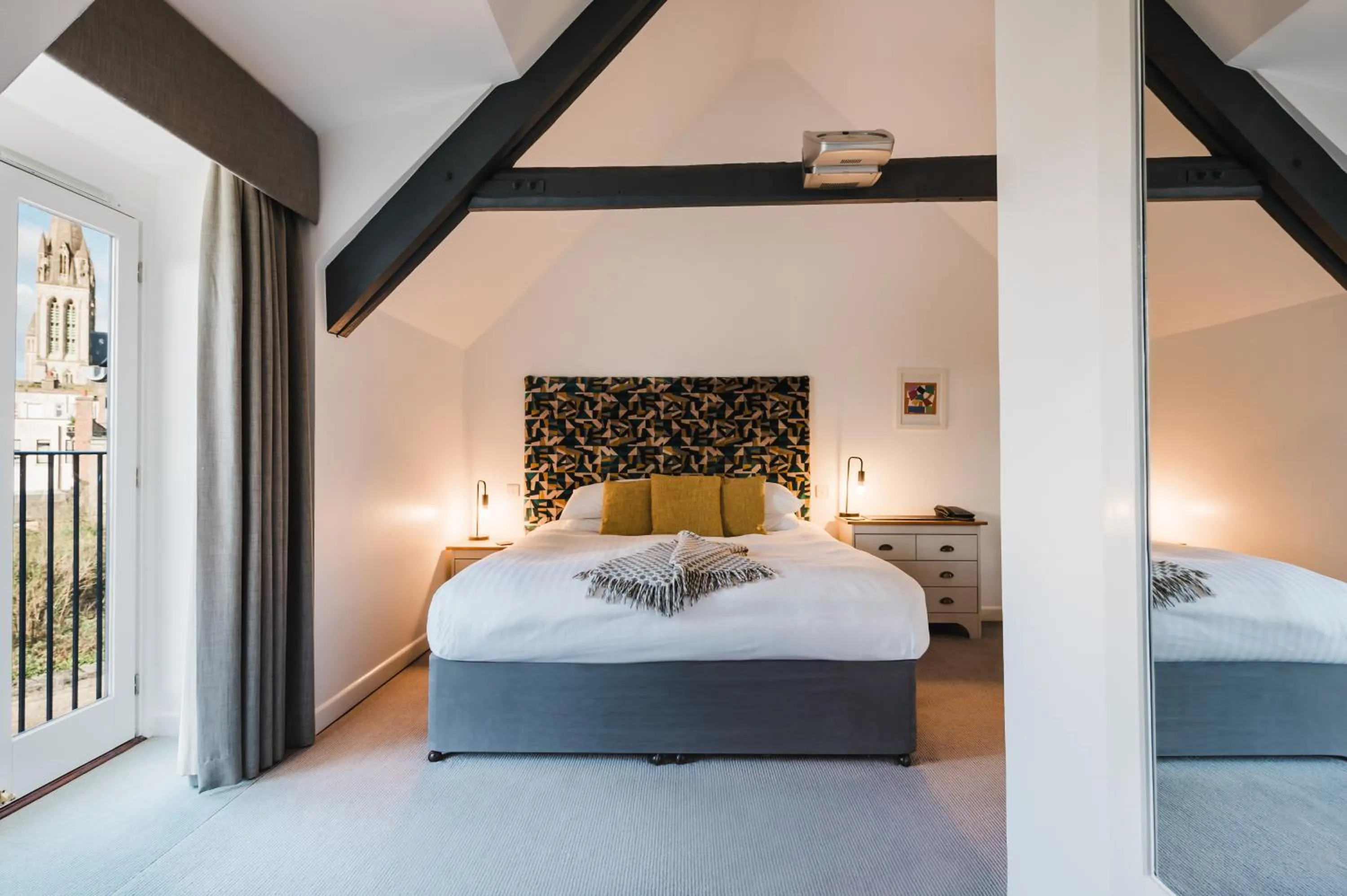 Bedroom, Bed in Mannings Hotel