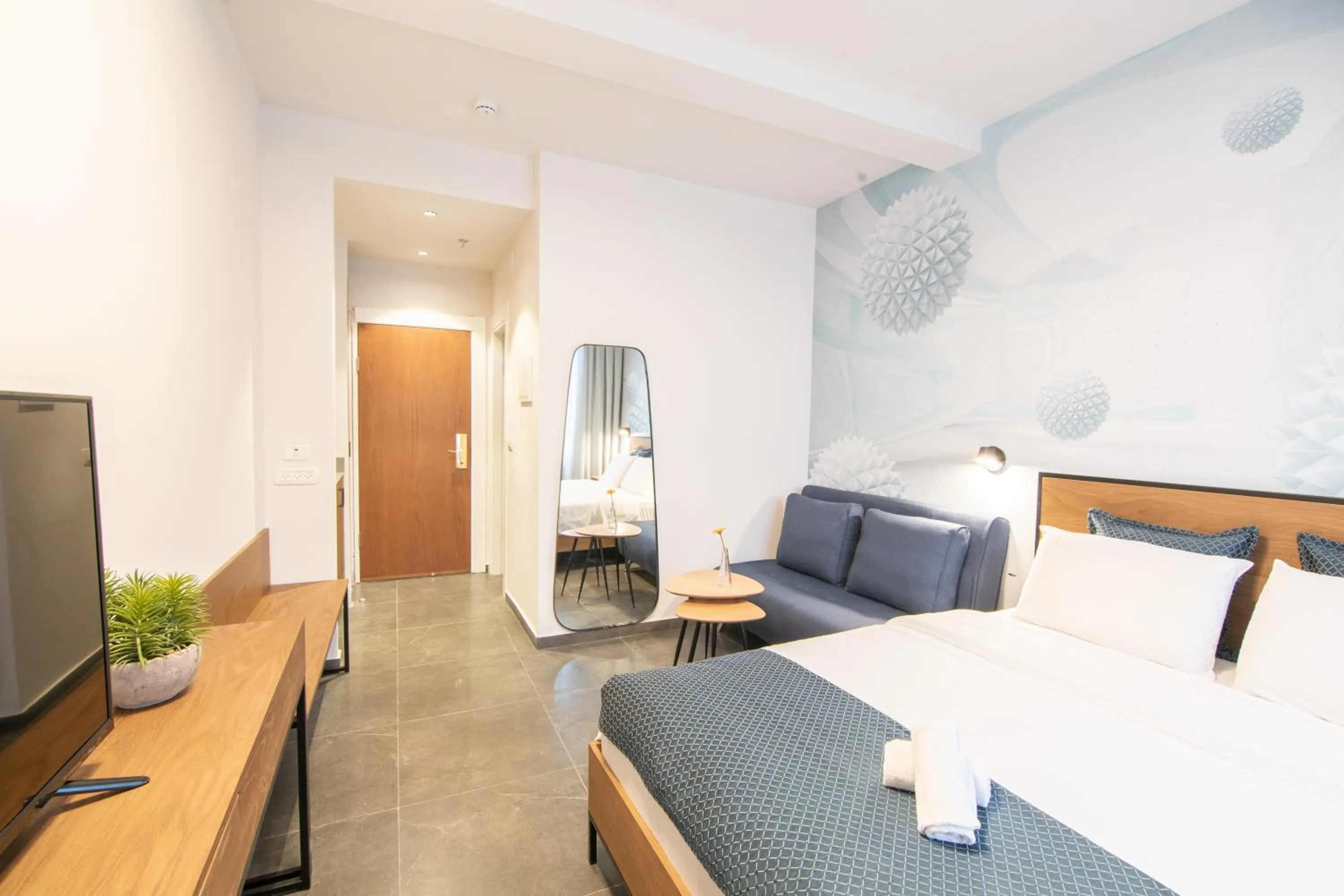 TV and multimedia, Bed in 27Montefiore - Urban ApartHotel TLV