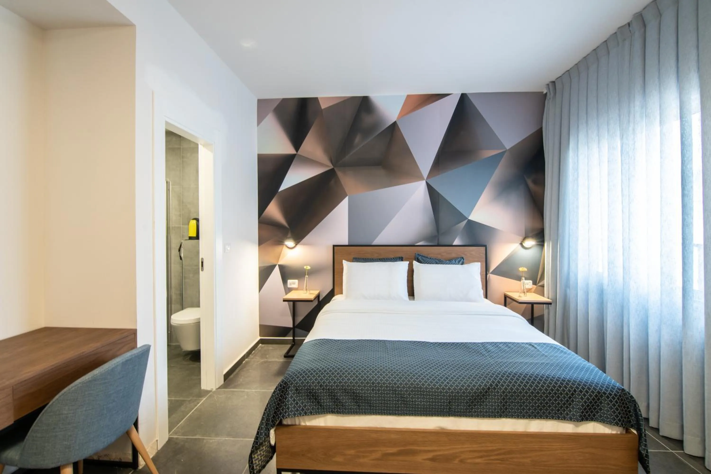 Bed in 27Montefiore - Urban ApartHotel TLV