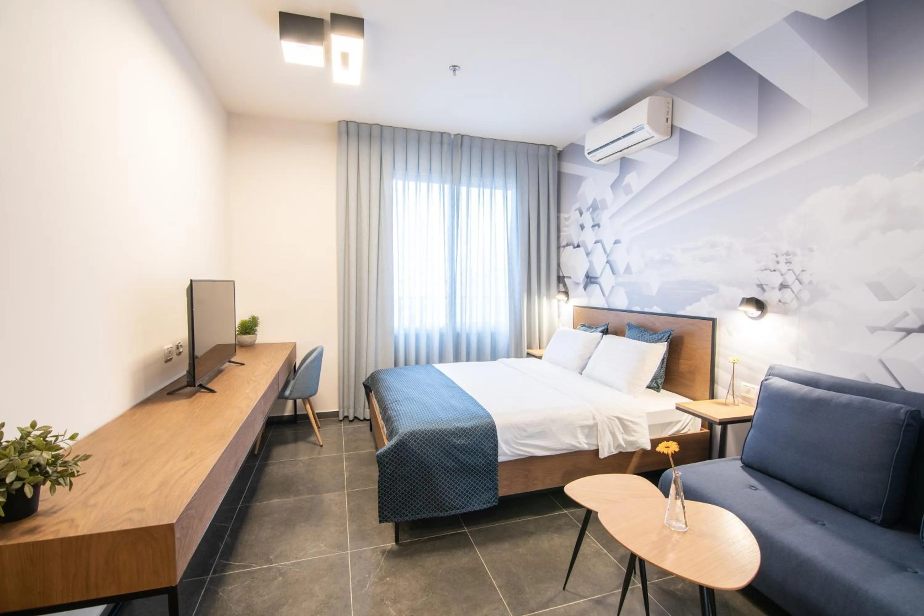 TV and multimedia, Bed in 27Montefiore - Urban ApartHotel TLV