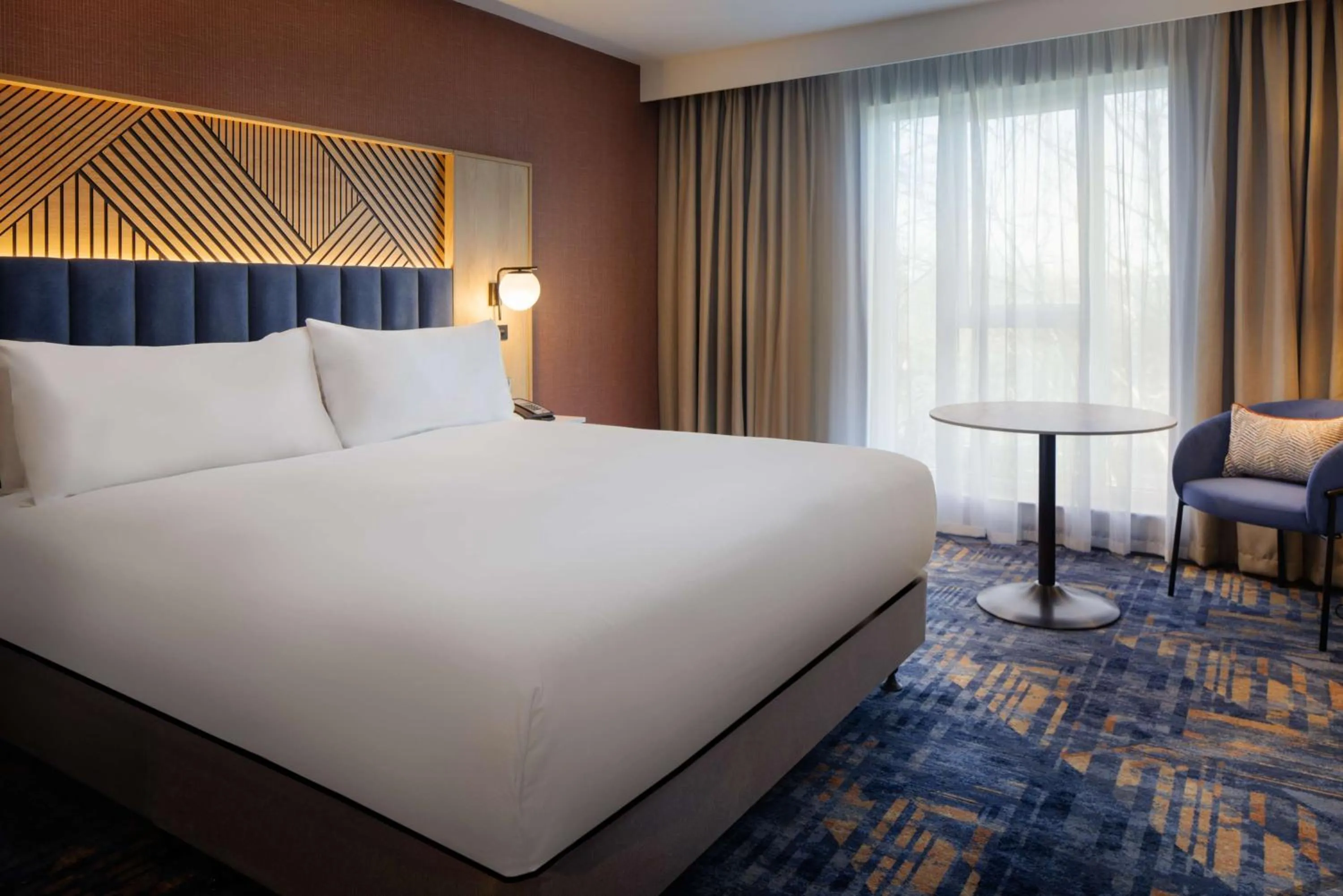 Bed in DoubleTree by Hilton Coventry