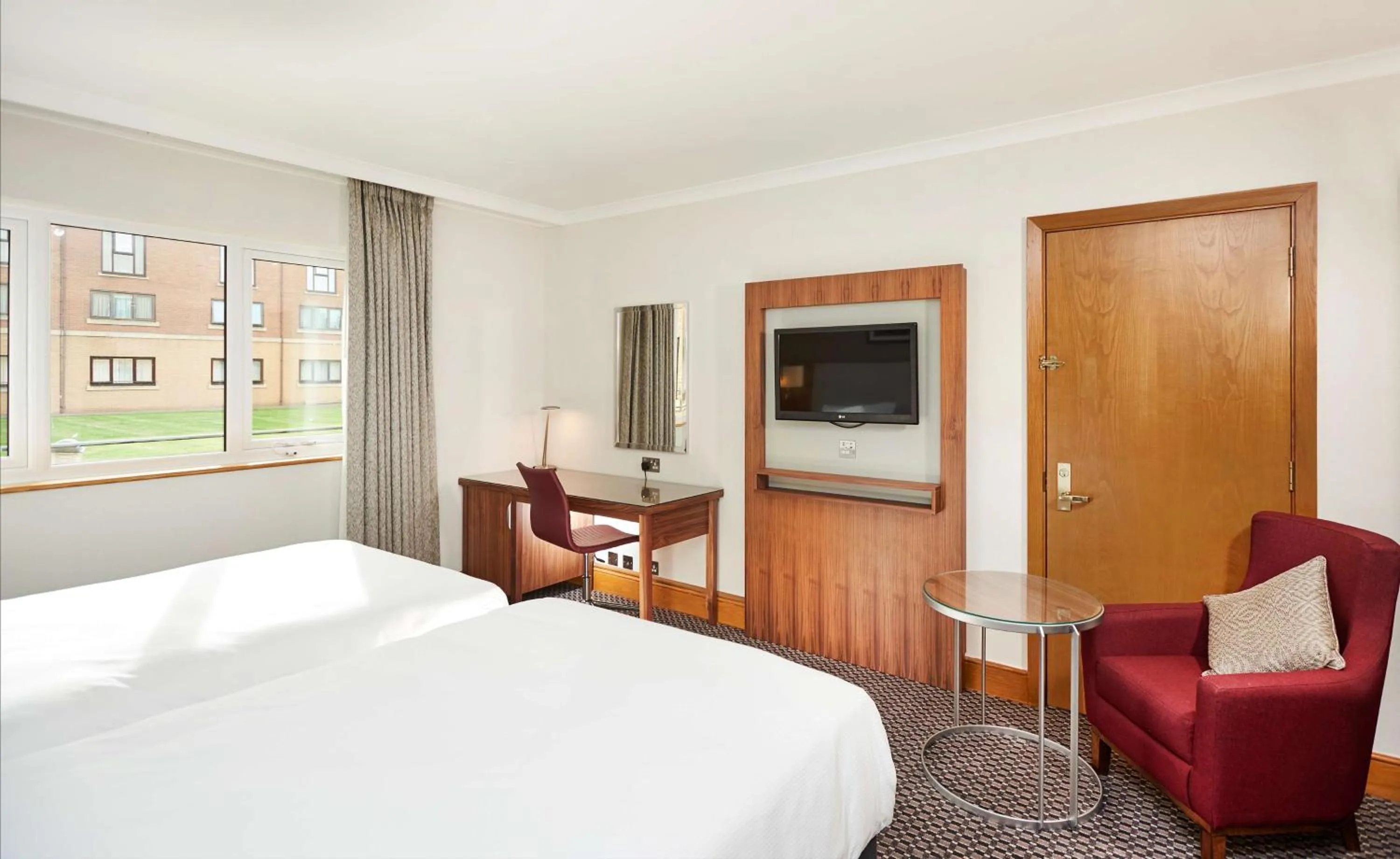 TV and multimedia, Bed in DoubleTree by Hilton Coventry